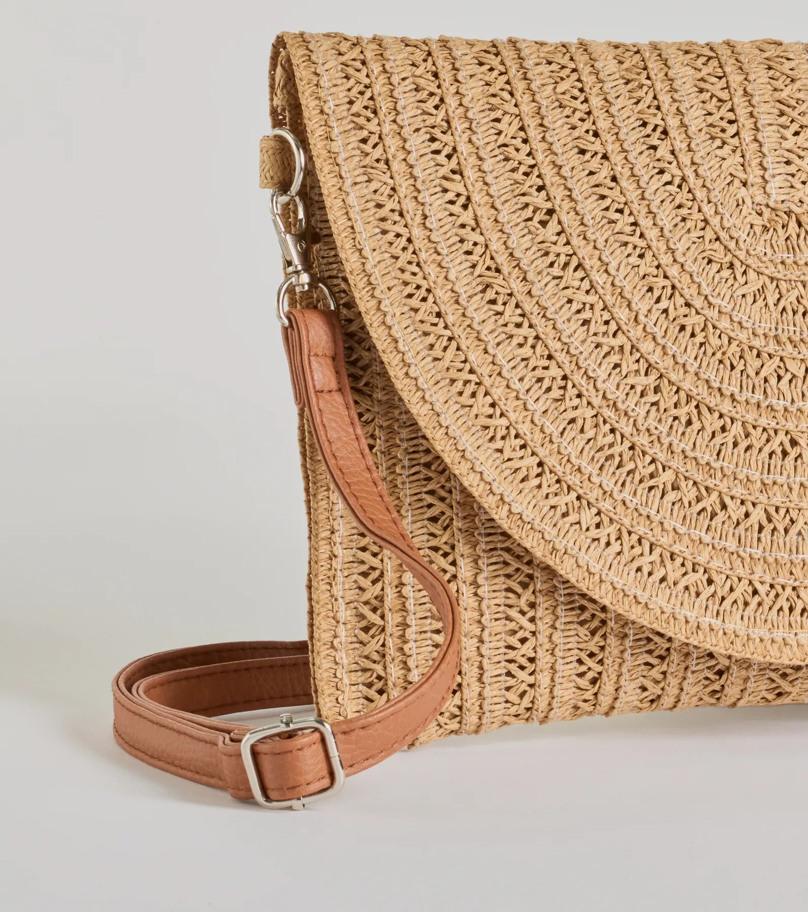 Ultimate Summer Escape Straw Envelope Clutch & Crossbody Bag