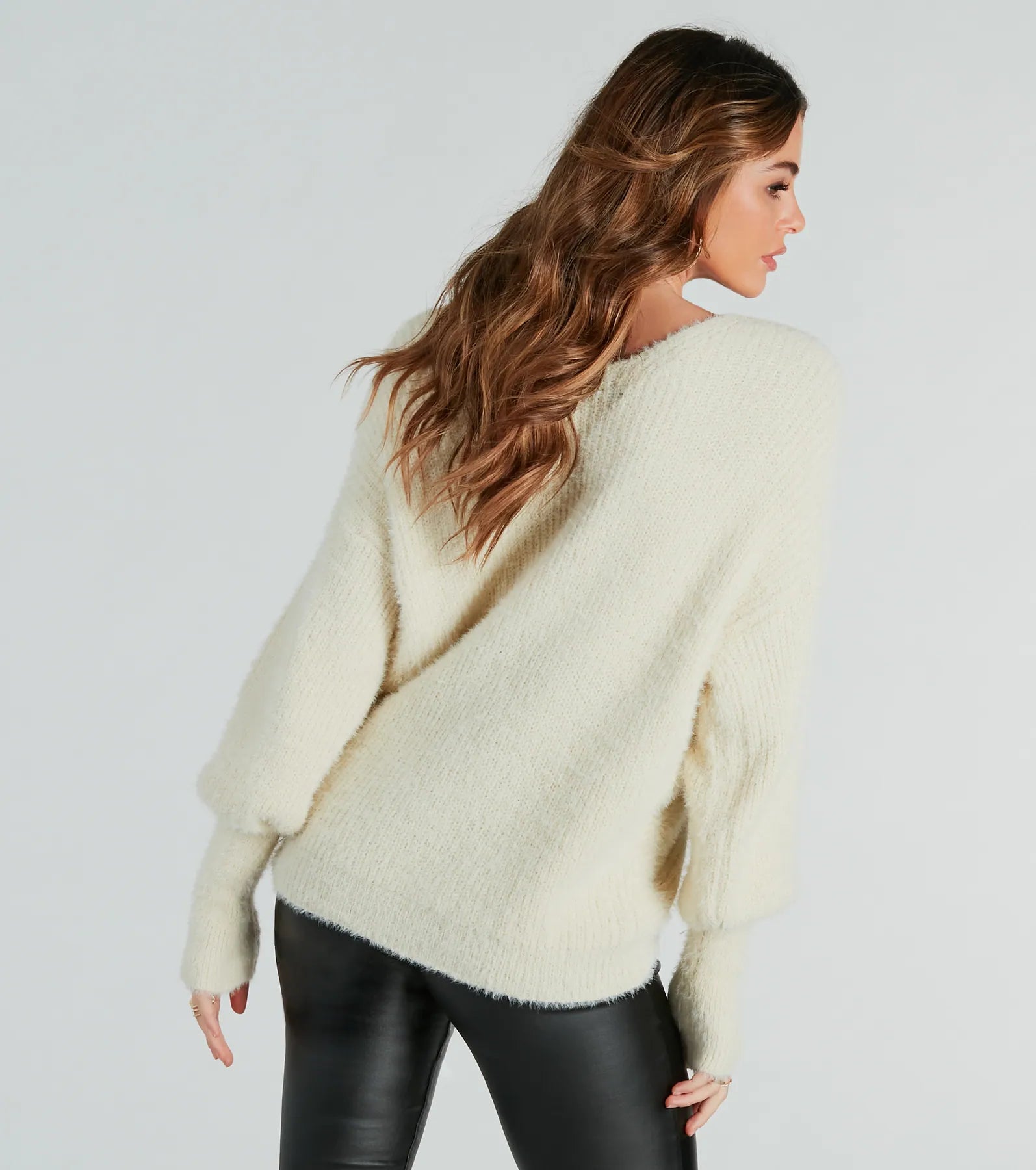 Ultimate Cozy Eyelash Knit Sweater - Winter Essential