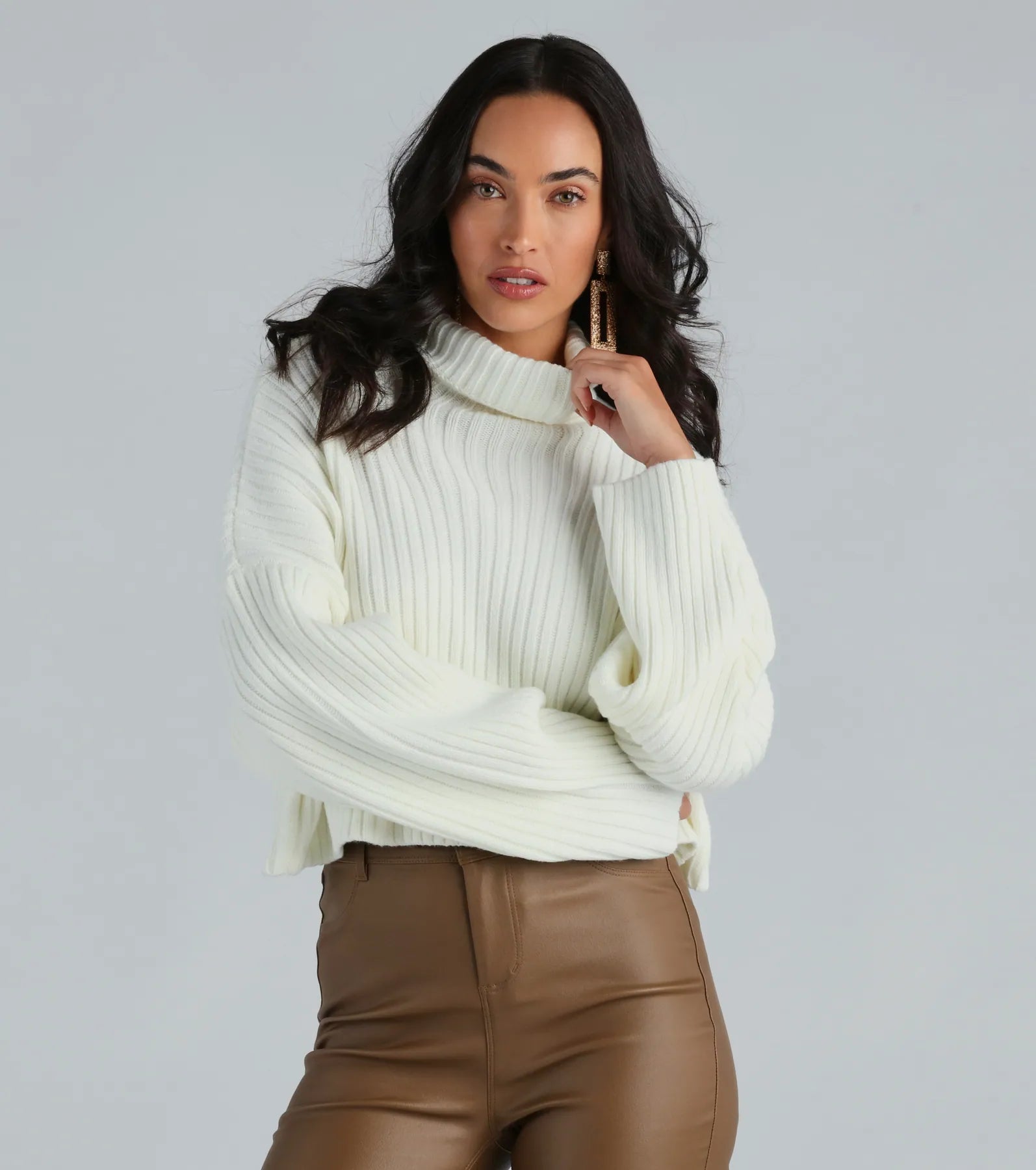 Premium Cozy Turtleneck Crop Sweater - Ultimate Cold Weather Style