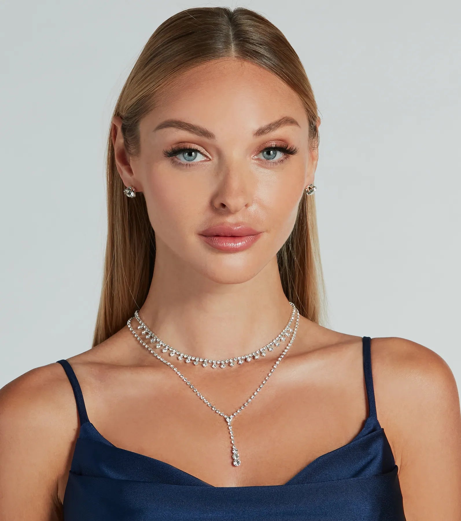 Ultimate Glam Shine Rhinestone Lariat Necklace & Earrings Set