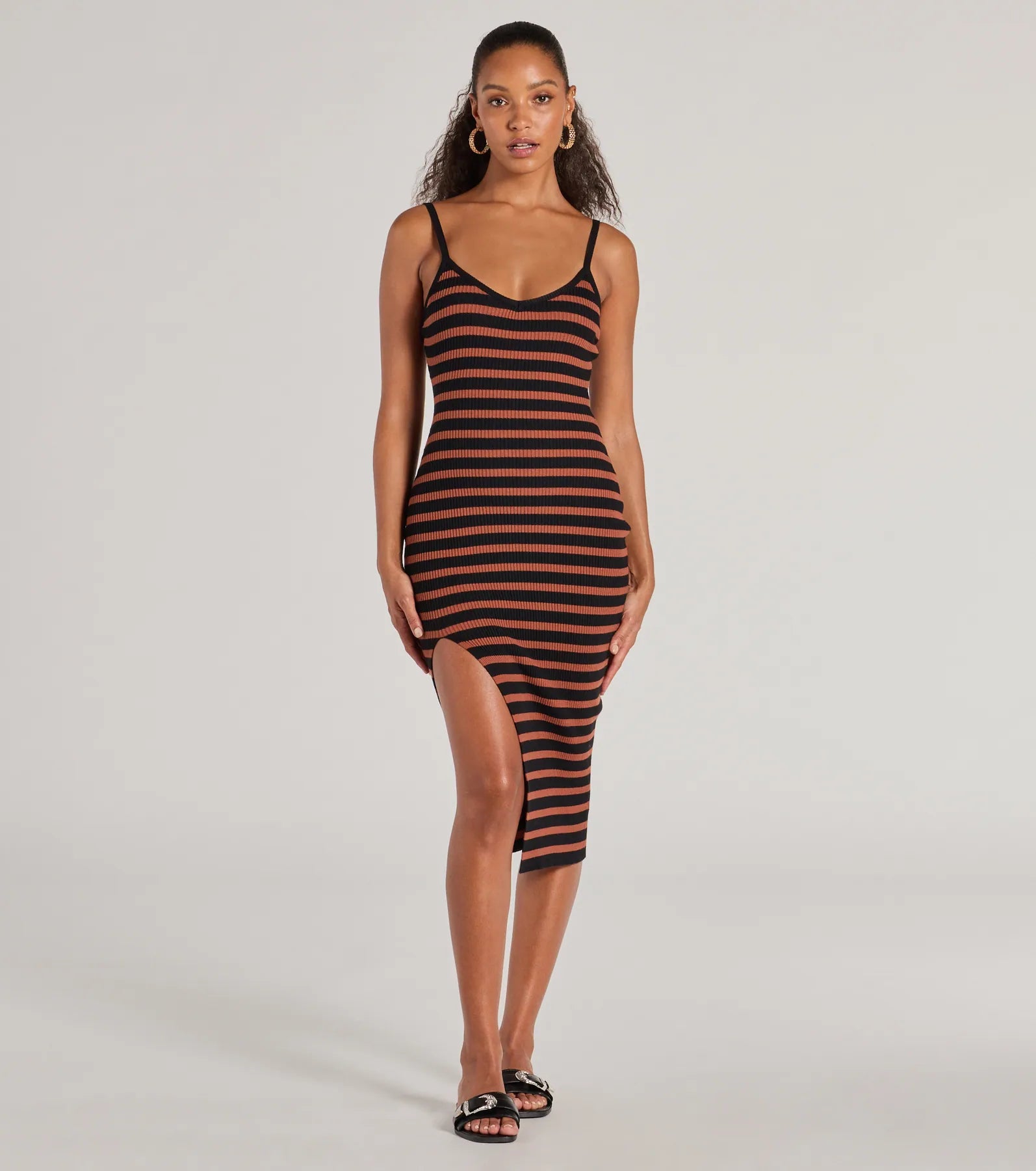 Ultimate Chic Ribbed Knit Midi Dress - Trendy & Versatile