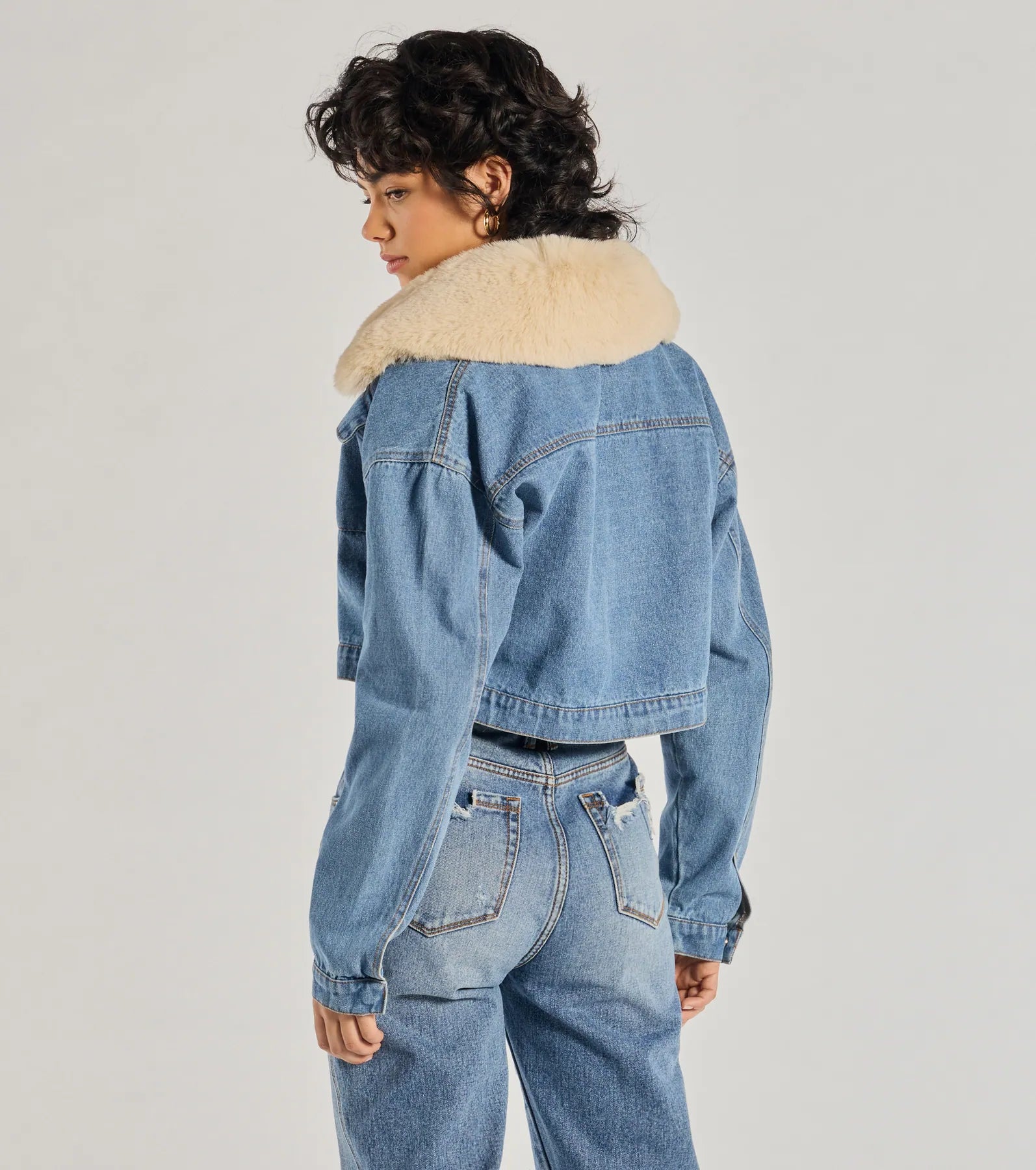 Premium Casual Faux Fur Denim Jacket - Trendsetter Edition