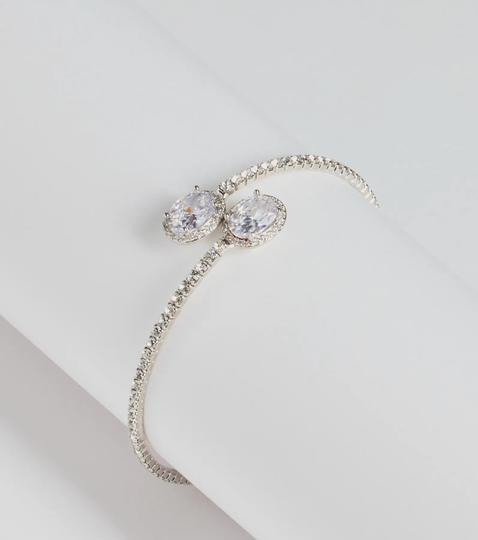 Ultimate Glam Rhinestone Memory Wire Bracelet - Radiate Elegance