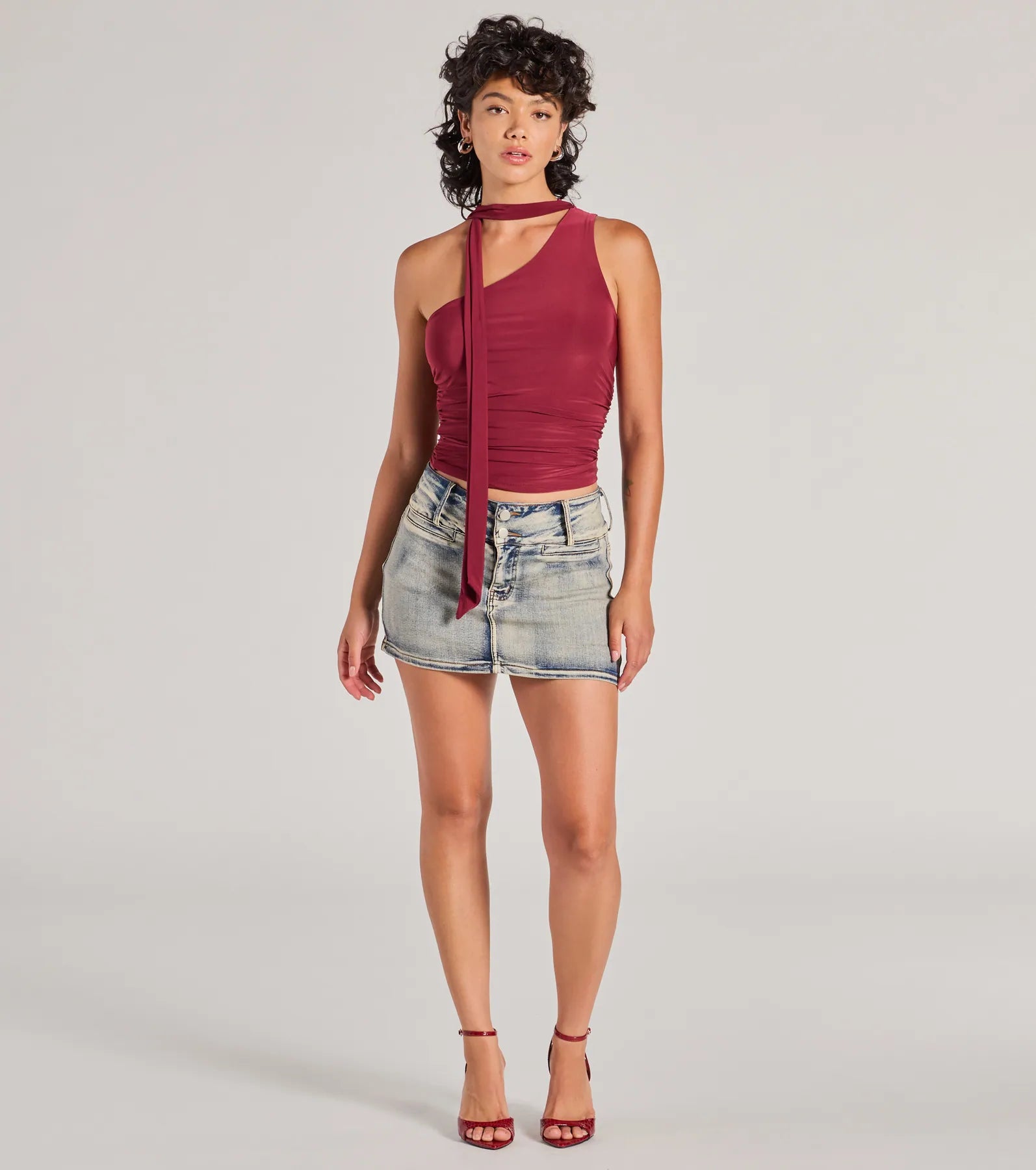 Ultimate It-Girl One-Shoulder Knit Top with Neck Tie