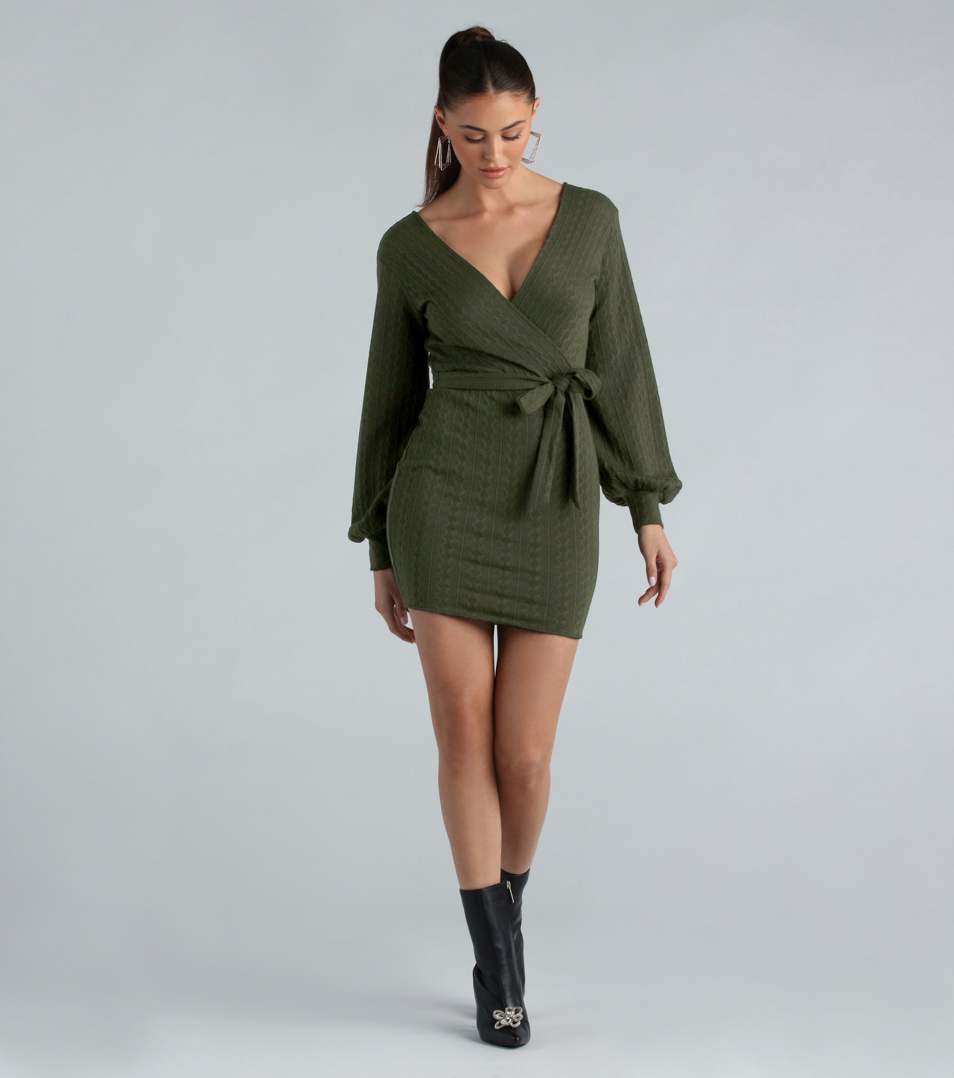 Ultimate Cozy Cable Knit Sweater Dress - Fall Fashion Essential