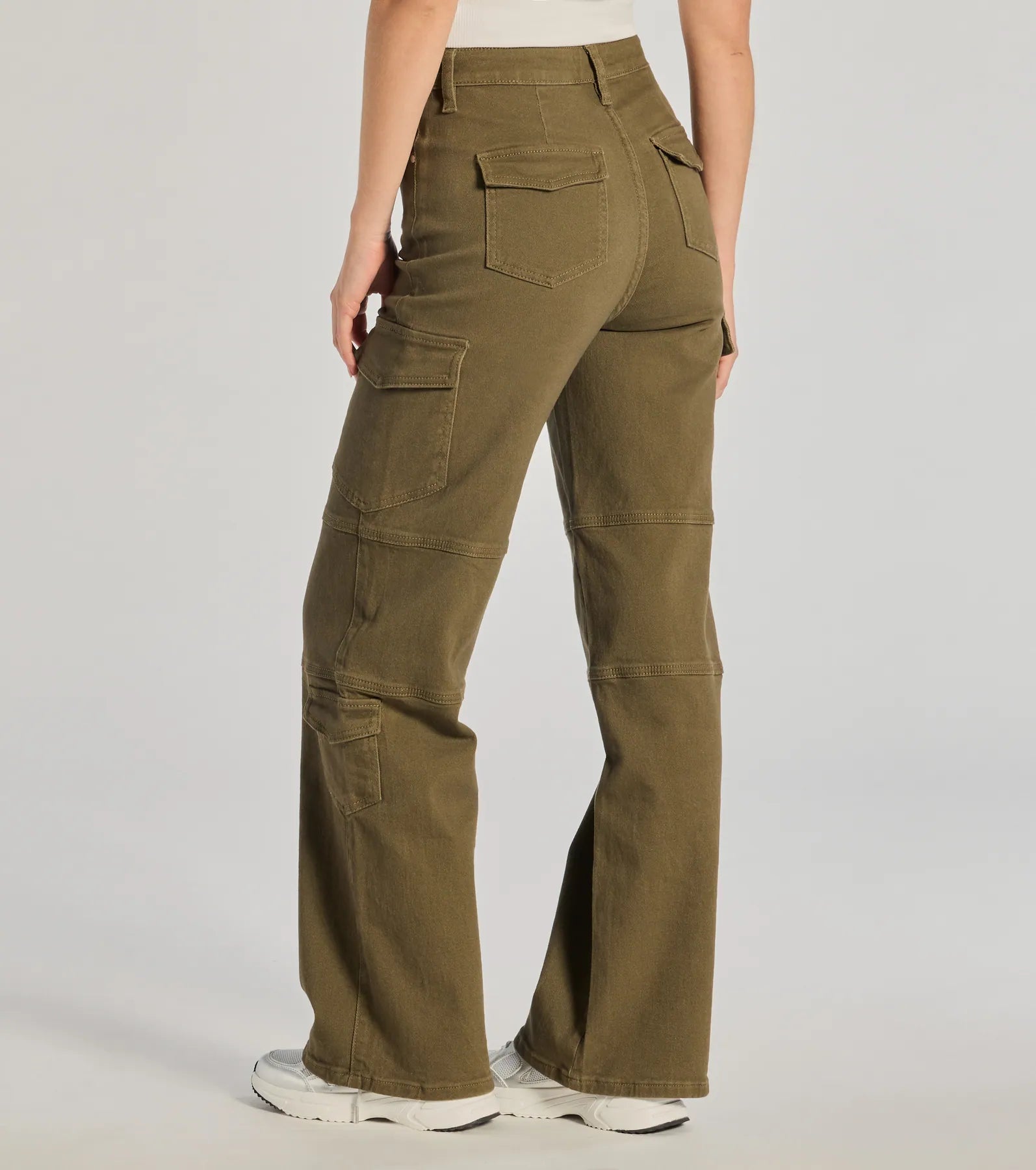 Ultimate High-Rise Cargo Pants – Upgrade Your Style