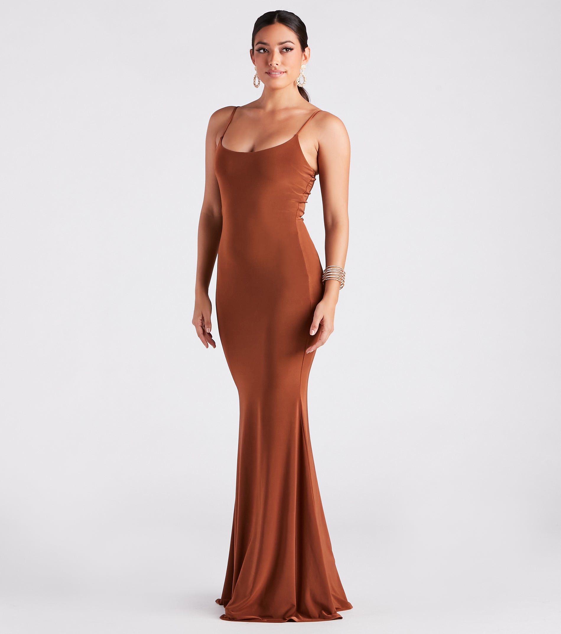 Premium Kaitlyn Square Neck Mermaid Gown - Ultimate Elegance