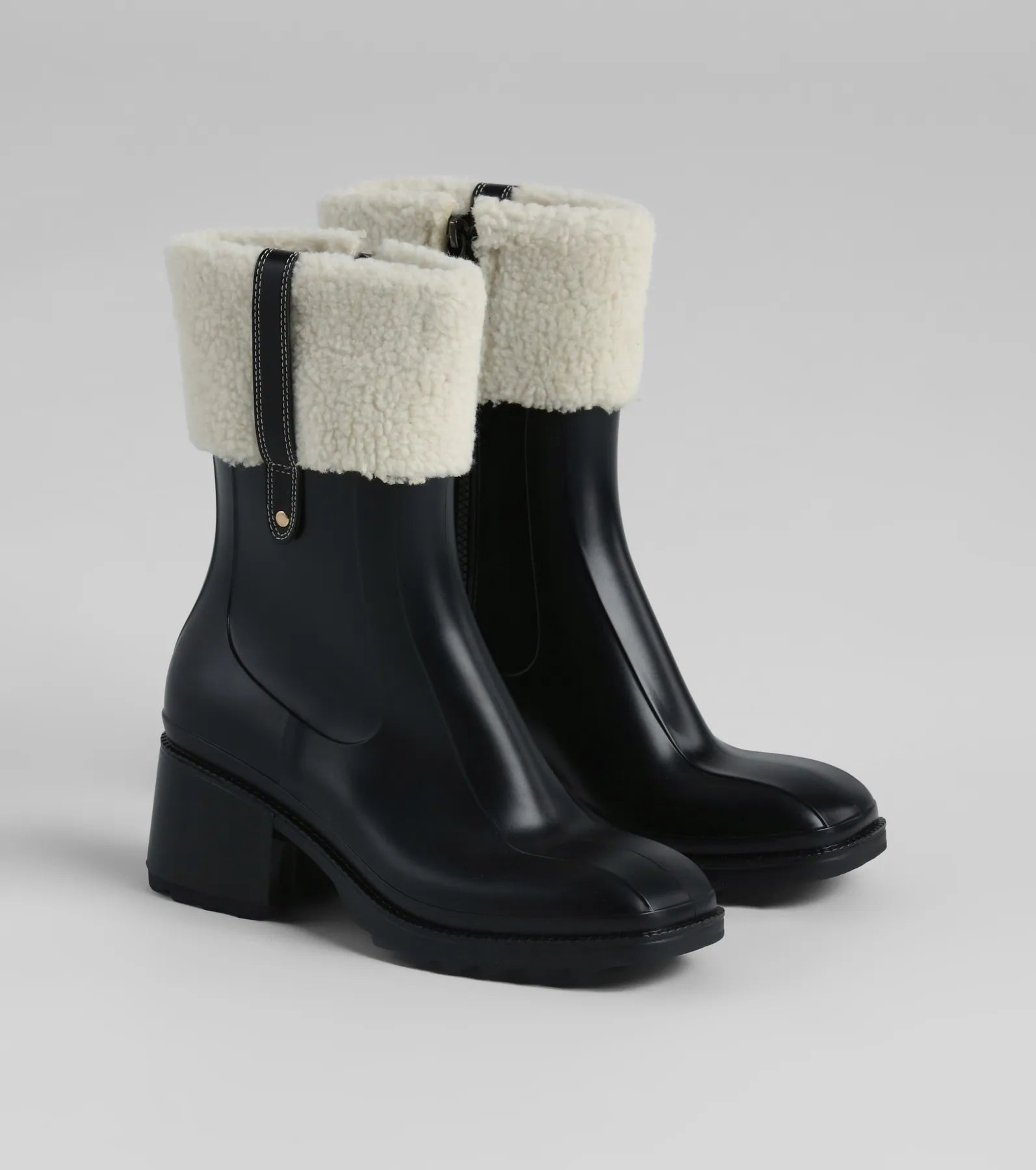 Premium Chic Snow Bunny Faux Sherpa Rain Boots - Ultimate Style & Comfort