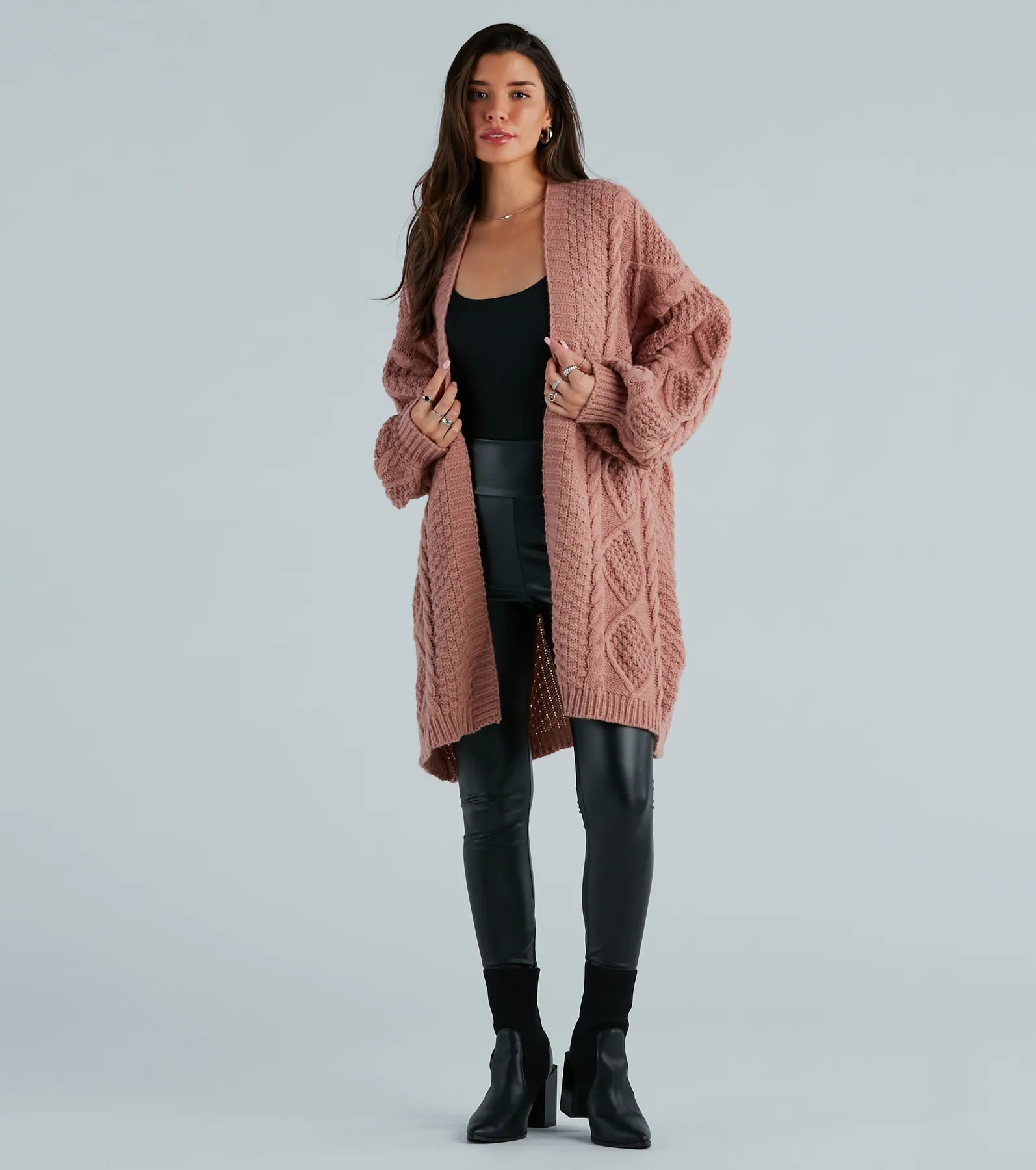 Ultimate Cozy Oversized Cable Knit Cardigan - Perfect for Winter Layers