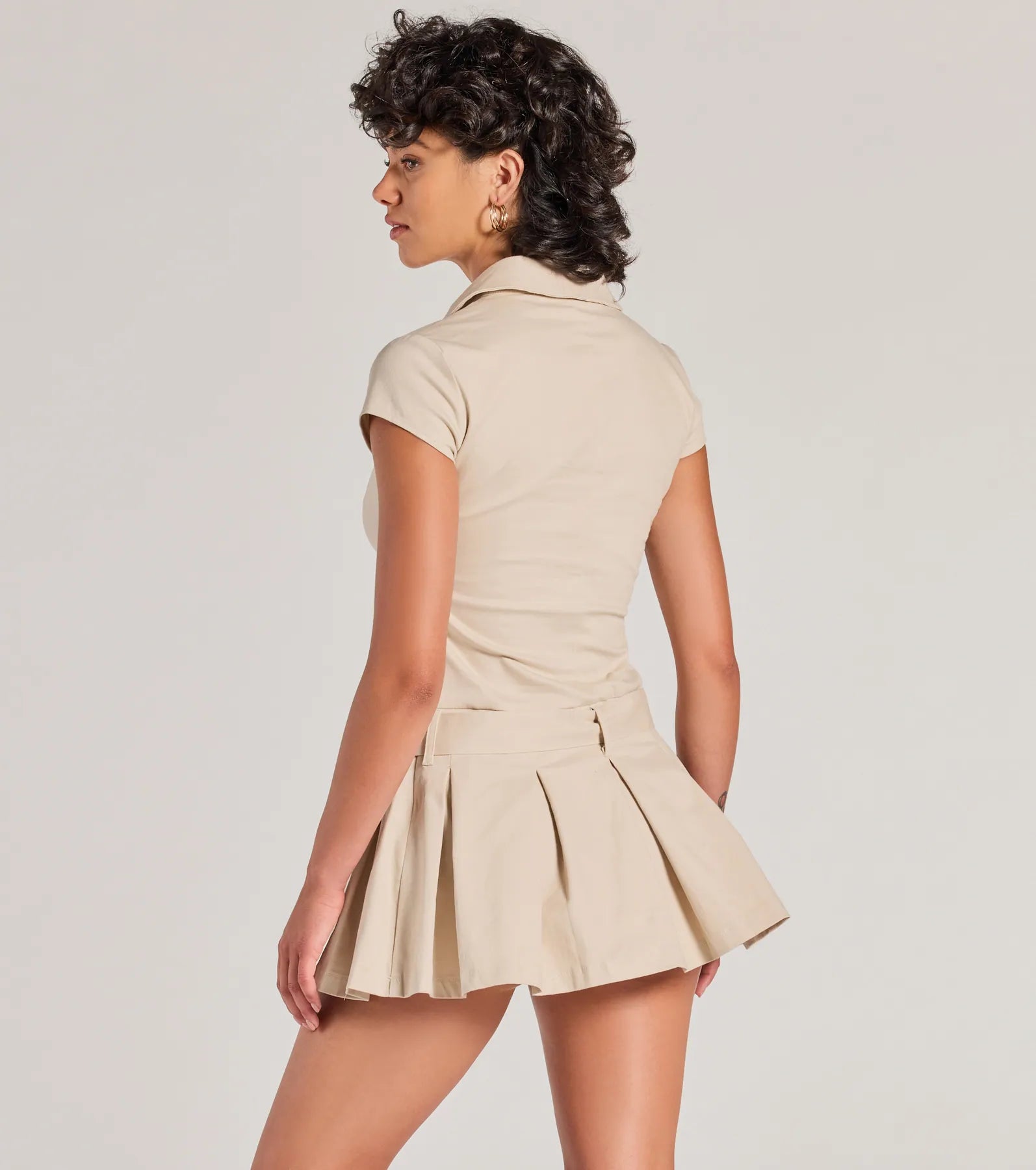 Ultimate Preppy-Chic Belted Pleated Skater Dress