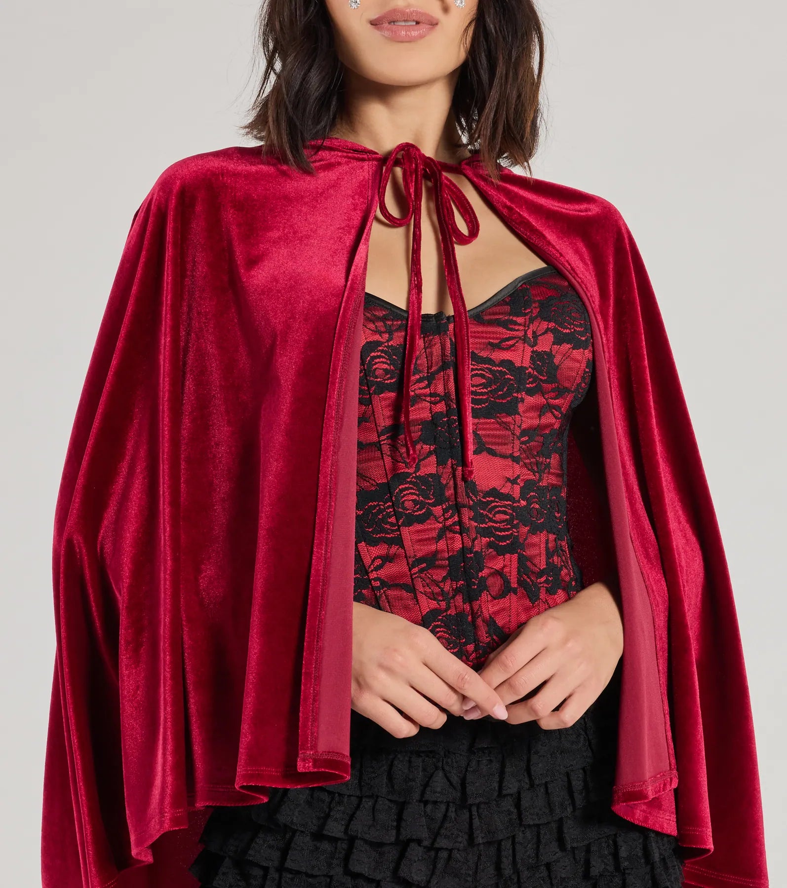 Premium Velvet Halloween Cape - Ultimate Little Red Riding Hood Look