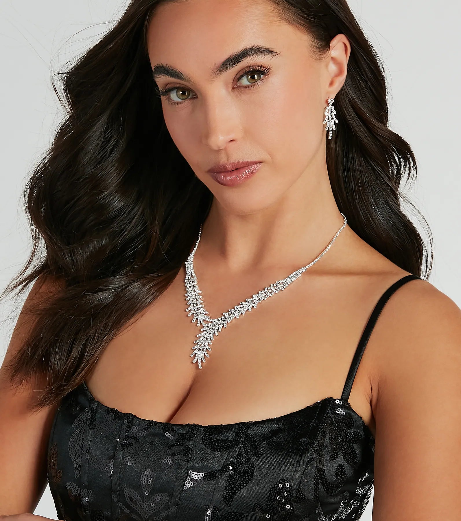 Premium Rhinestone Jewelry Set: Necklace & Earrings for Formal Elegance