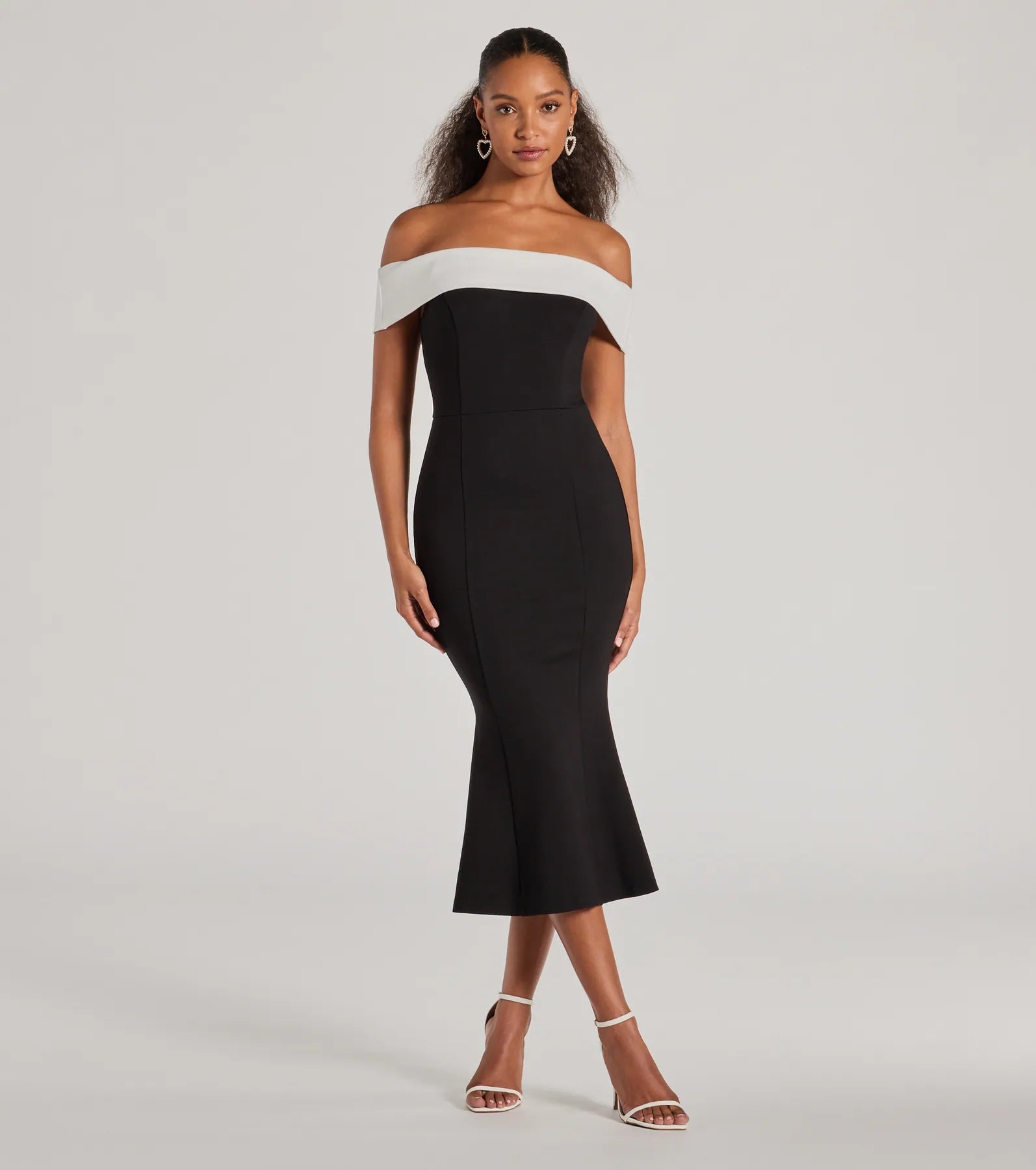 Ultimate Elegance Off-The-Shoulder Mermaid Dress