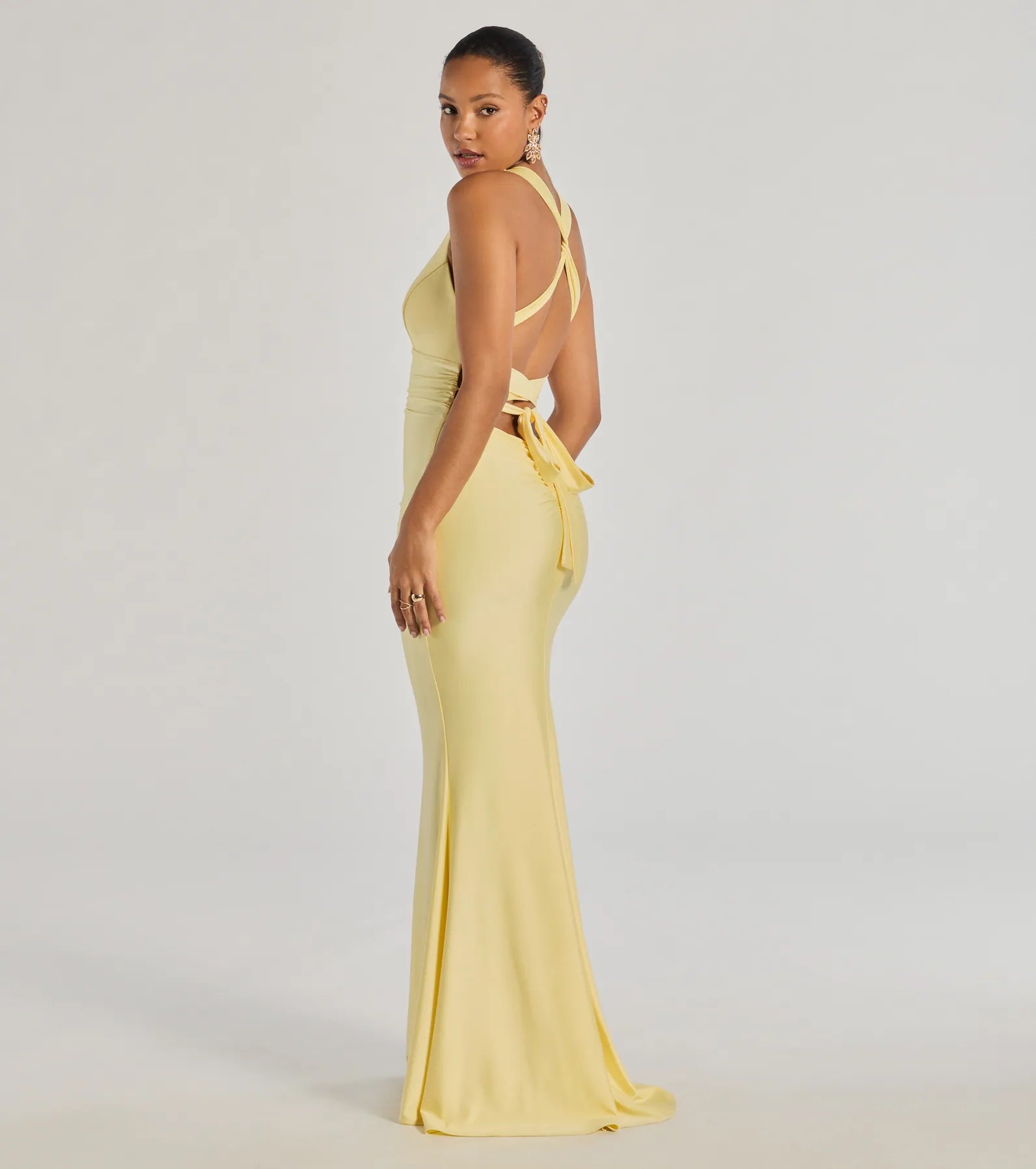 Ultimate Elegance Jianne Lace-Up Back Long Dress