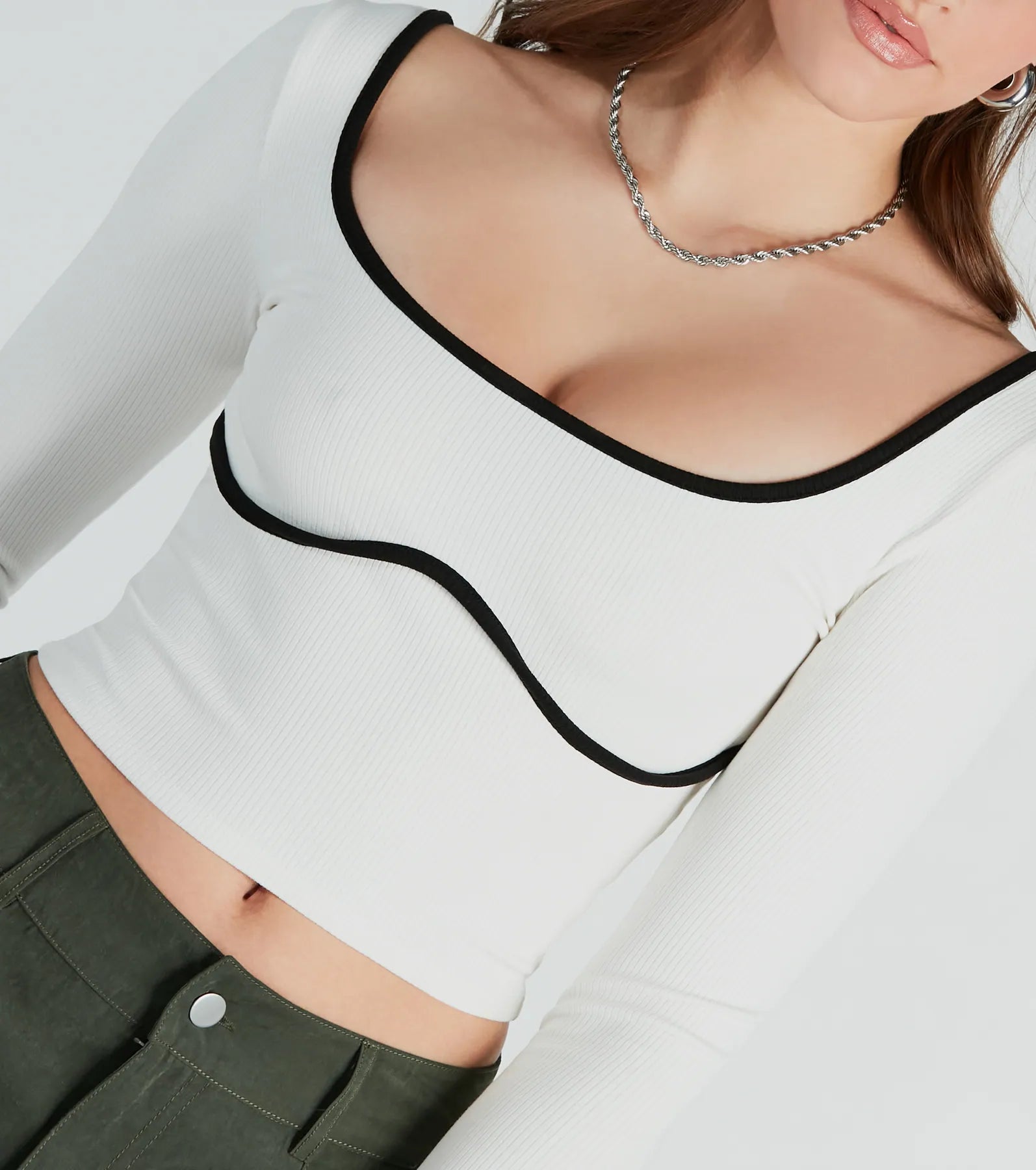 Ultimate Read Between The Lines Contrast Crop Top - Elevate Your Style