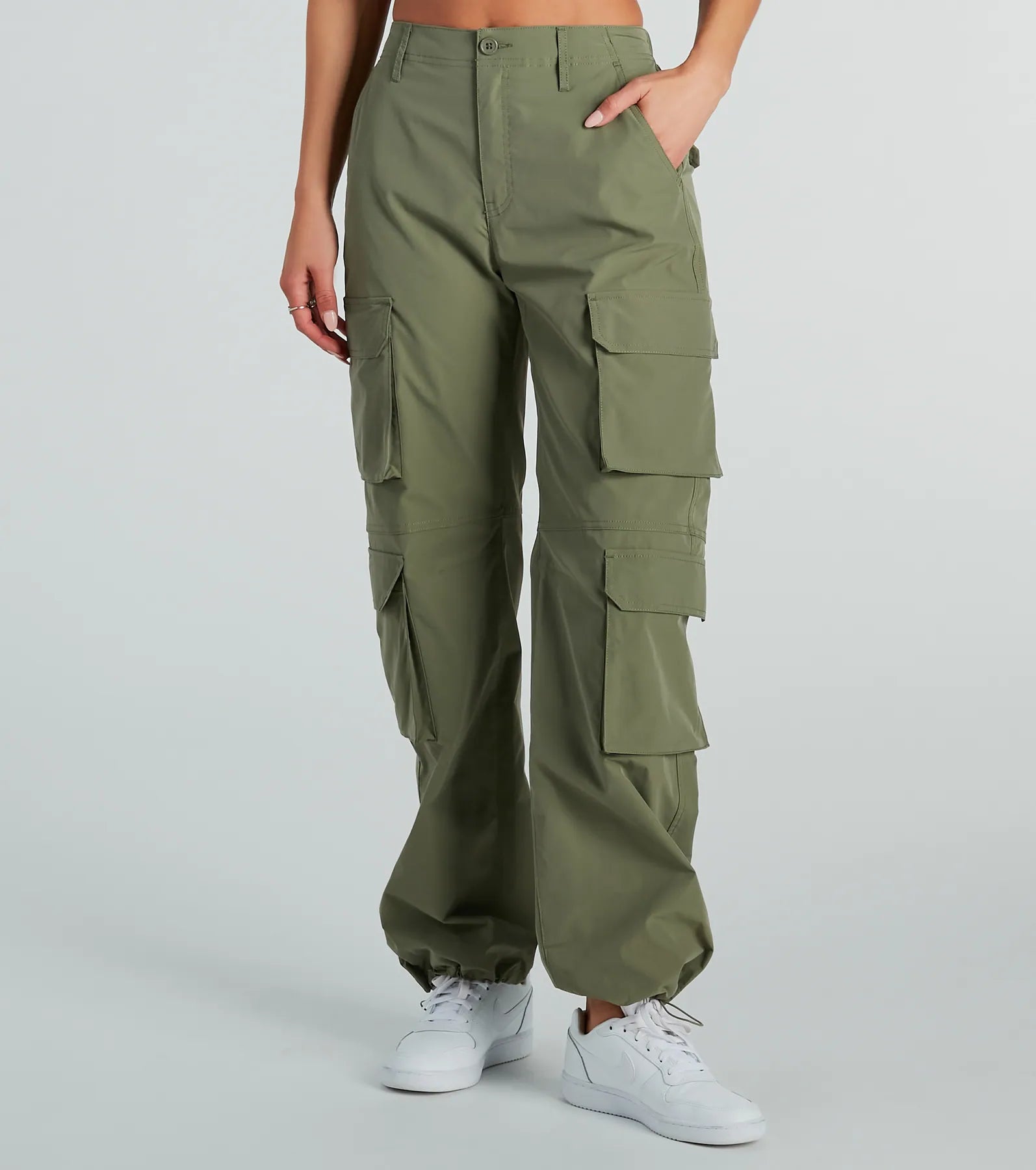 Ultimate High-Rise Cargo Pants - Stylish & Functional