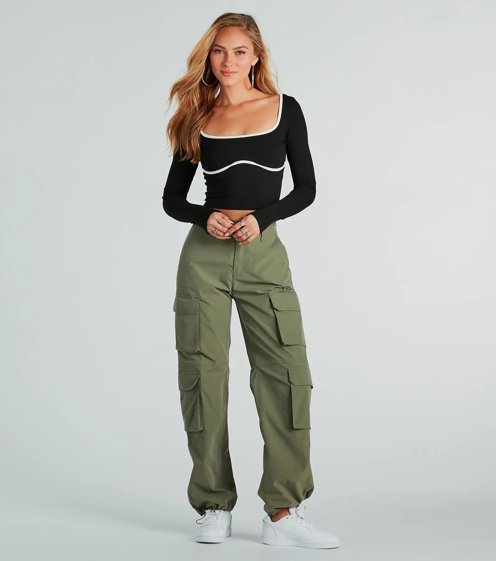 Ultimate High-Rise Cargo Pants - Stylish & Functional