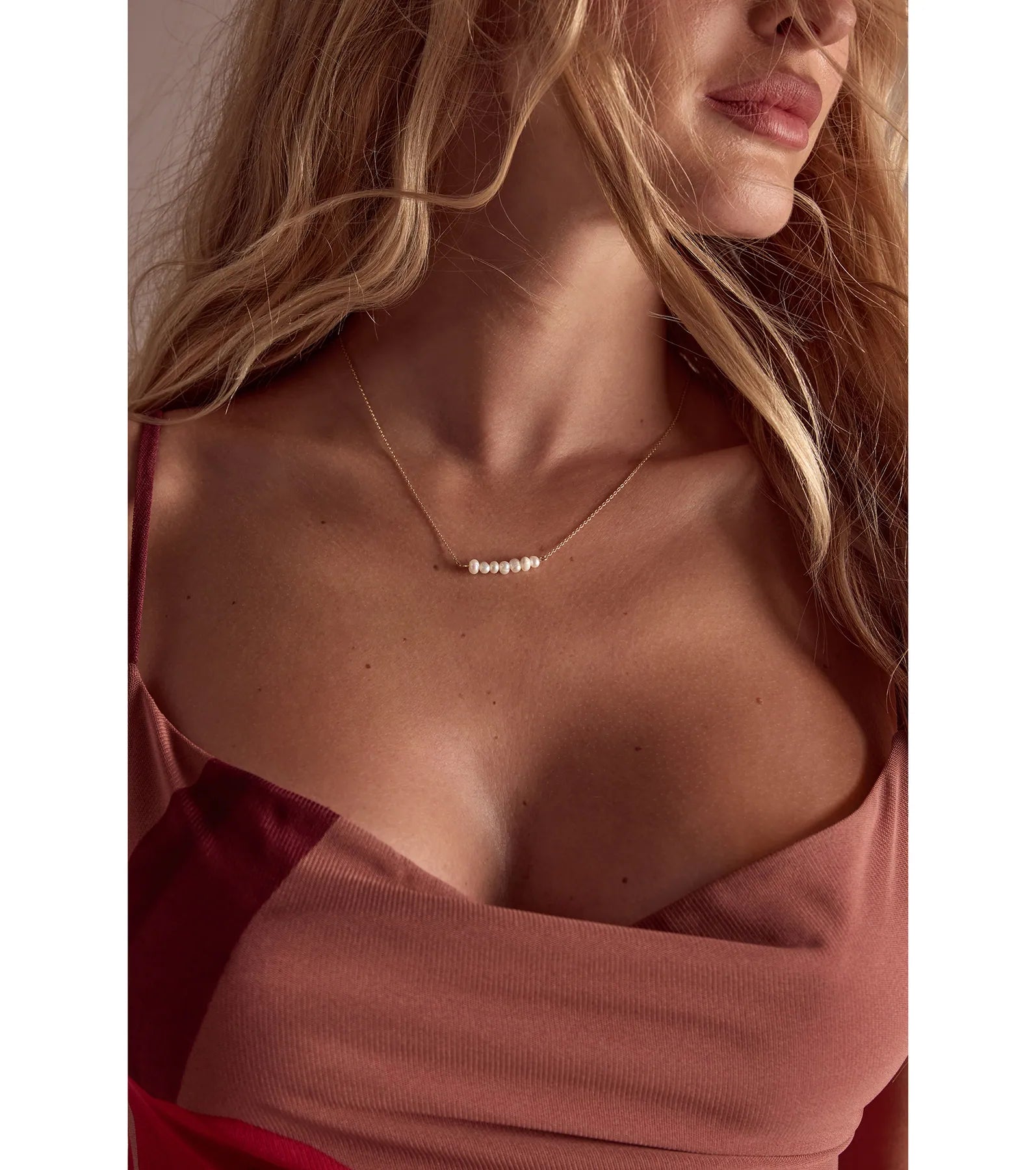 Elegant Faux Pearl Bar Necklace - Timeless Style & Premium Finish