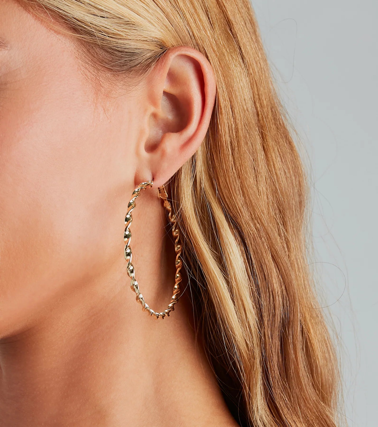 Premium Braided Hoop Earrings - Ultimate Sophistication