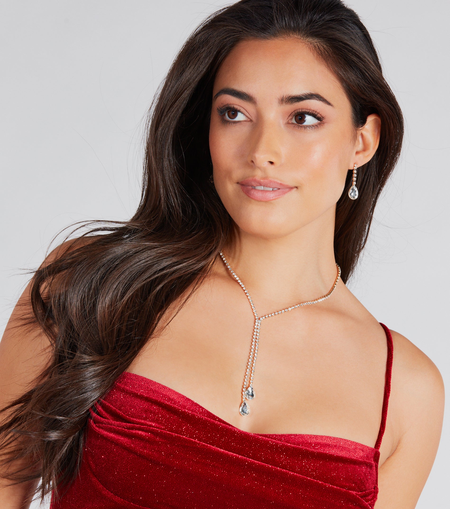 Ultimate Glamour: Icy Queen Rhinestone Necklace & Earrings Set