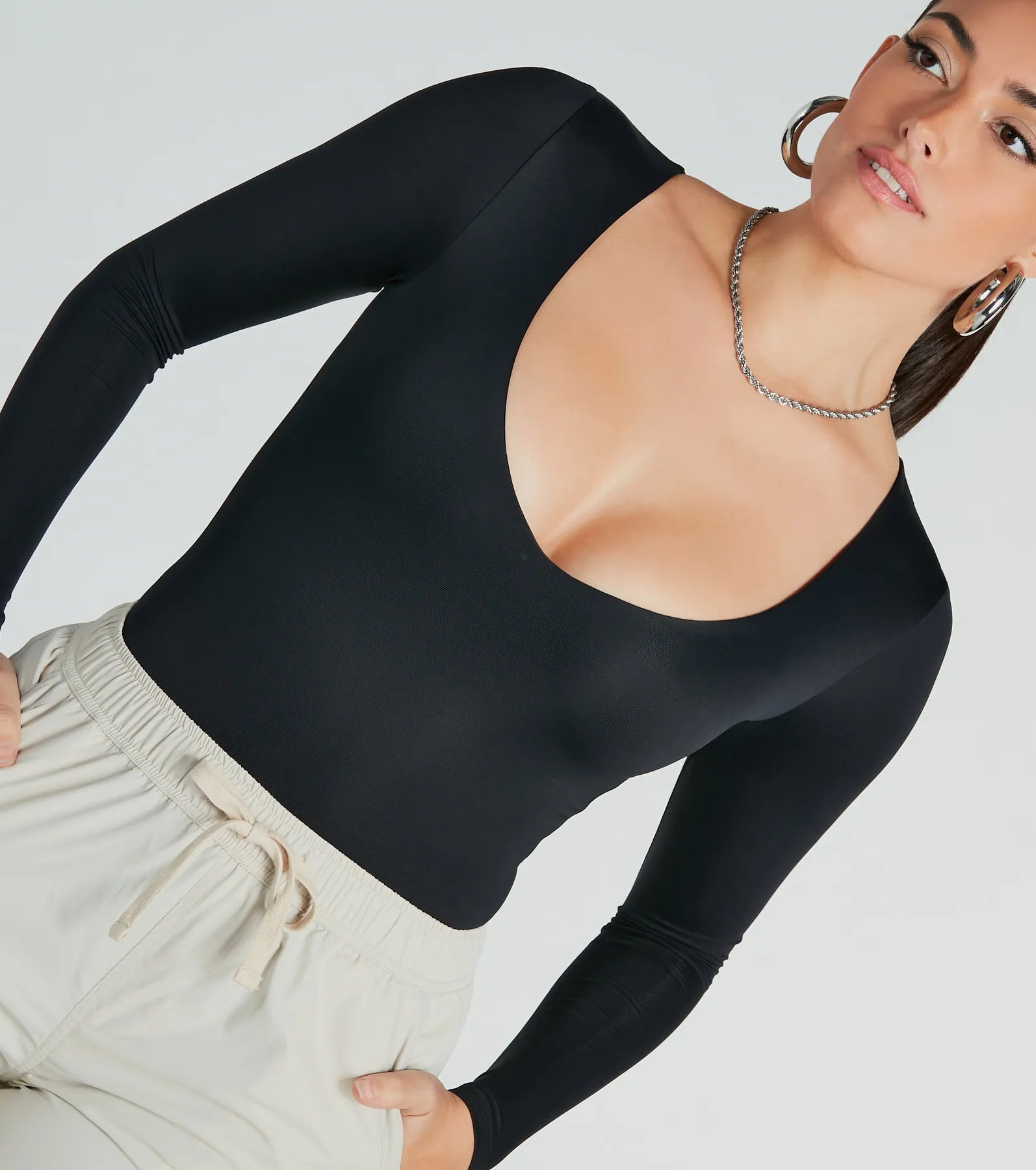 Ultimate Smooth Silhouette V-Neck Bodysuit – All-Season Staple