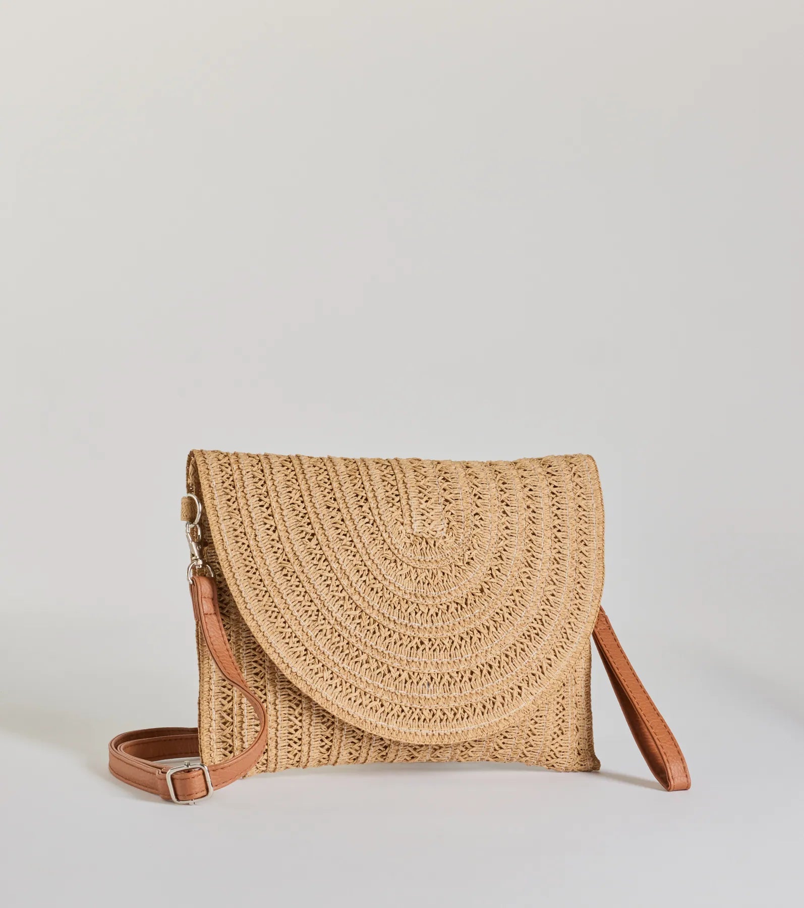 Ultimate Summer Escape Straw Envelope Clutch & Crossbody Bag