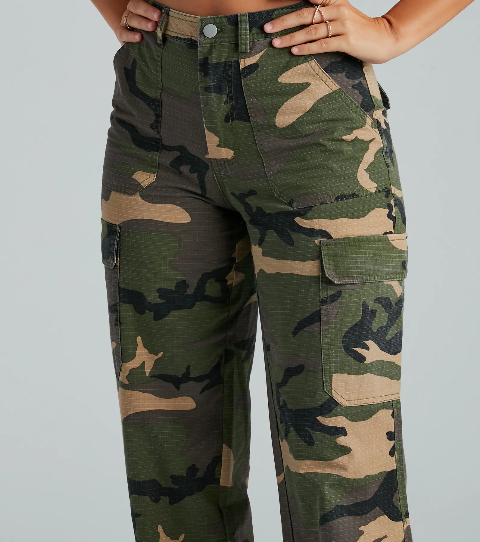 Premium Camo Cargo Pants – Ultimate High-Rise Wide-Leg Style