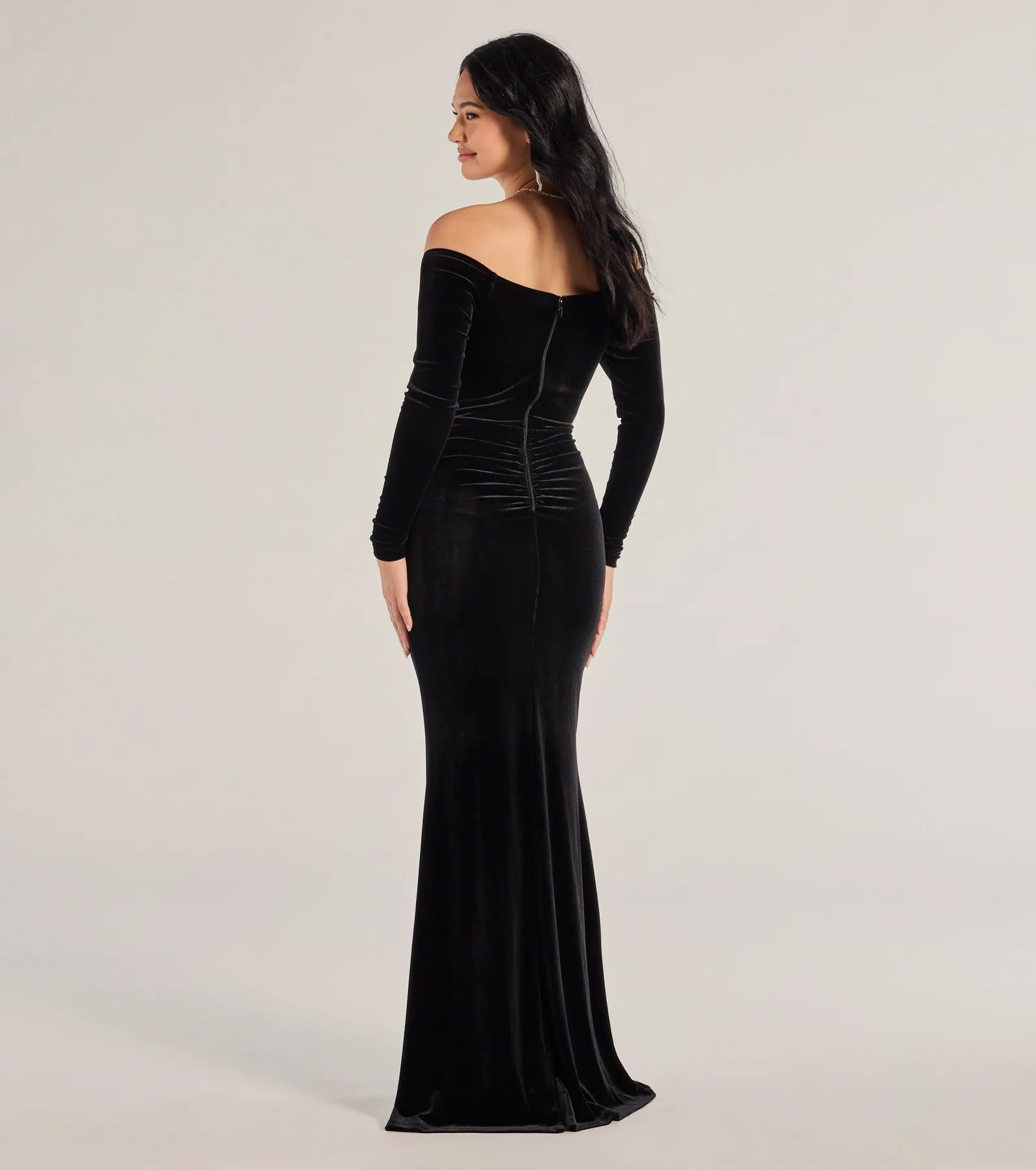 Sonya Premium Velvet Mermaid Gown - Off-The-Shoulder Elegance