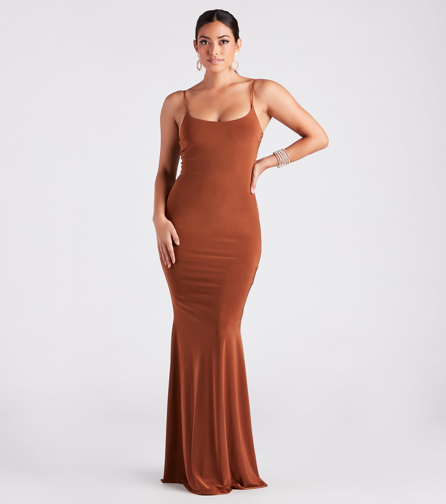 Premium Kaitlyn Square Neck Mermaid Gown - Ultimate Elegance