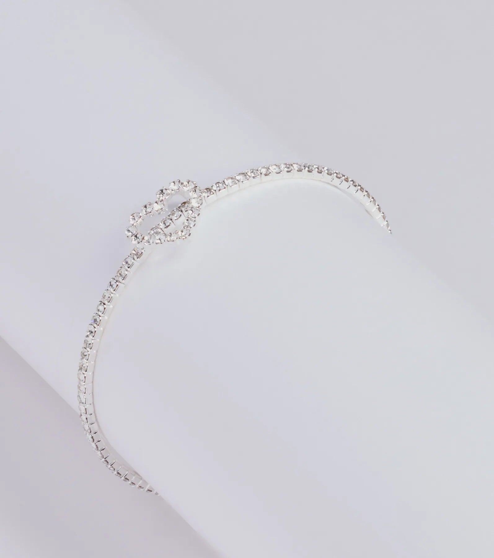 Premium Rhinestone Heart Memory Wire Bracelet - Ultimate Luxe Style