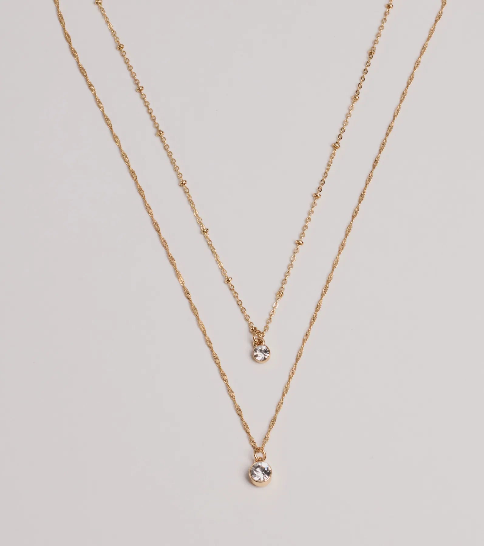 Ultimate Elegance: Timeless Rhinestone Layered Necklace