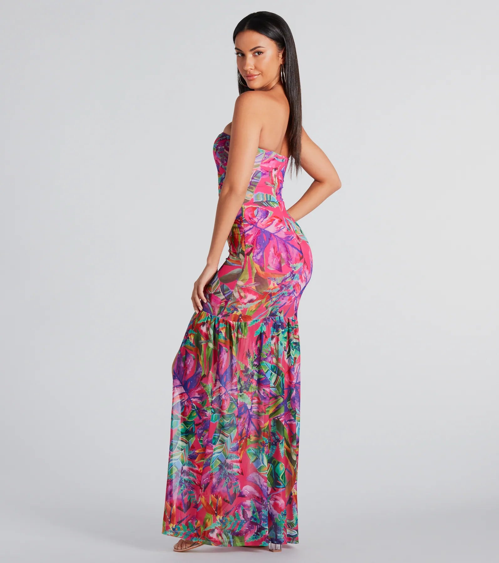 Ultimate Tropical Elegance: Strapless Ruffle Maxi Dress