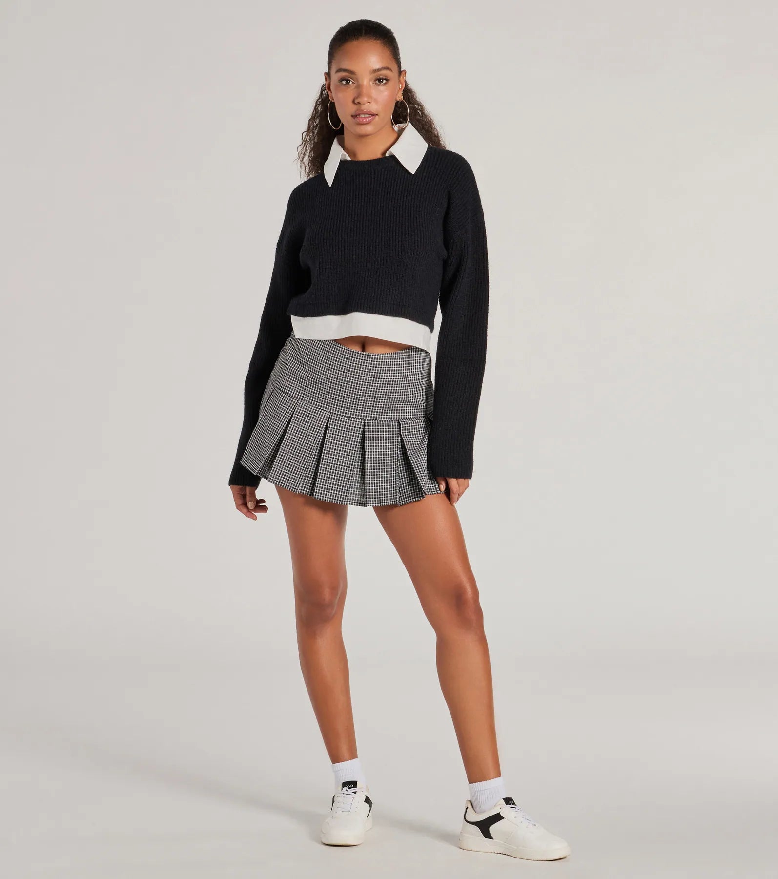 Ultimate Preppy Knit Sweater with Collared Design