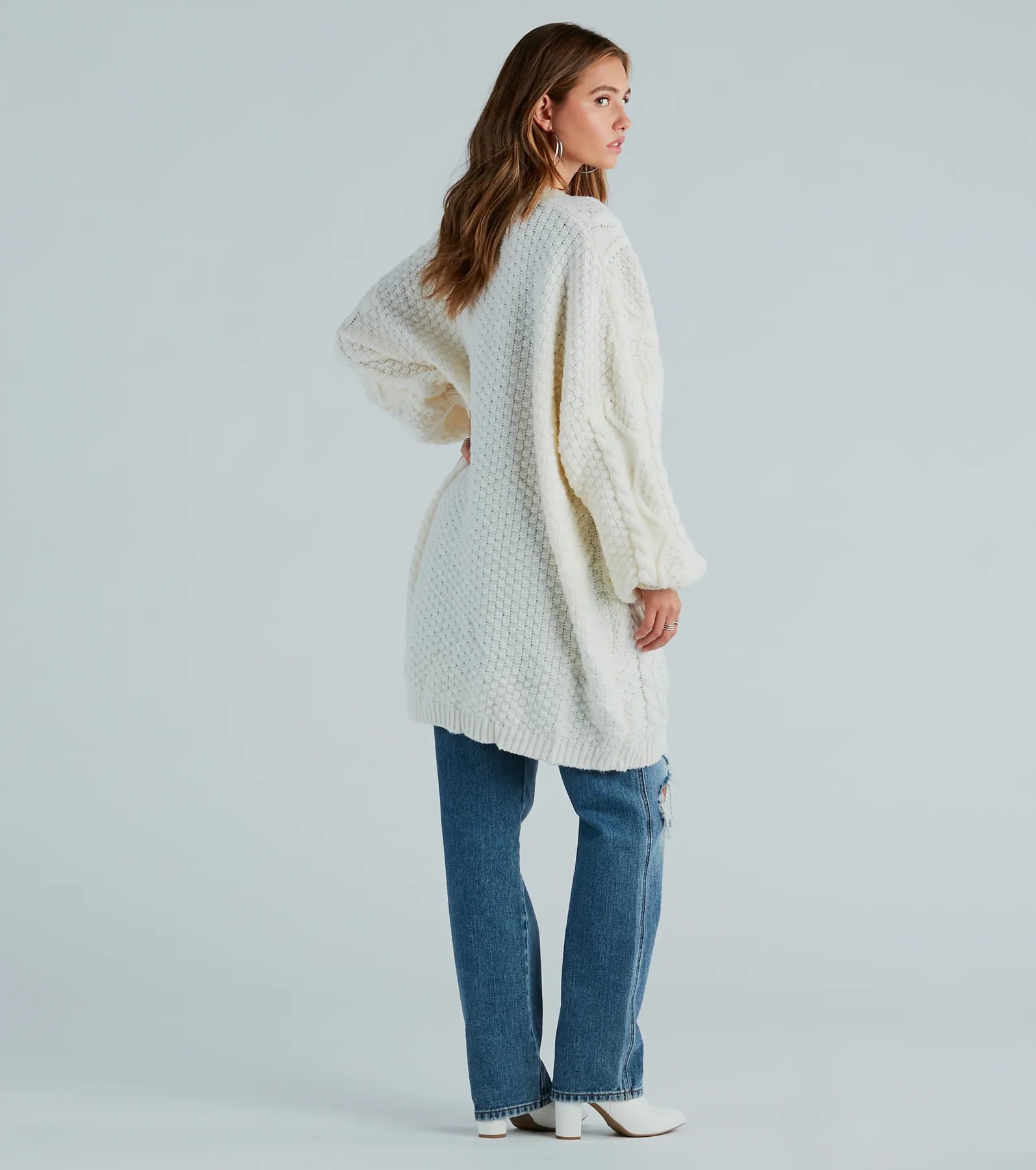 Ultimate Cozy Oversized Cable Knit Cardigan - Perfect for Winter Layers