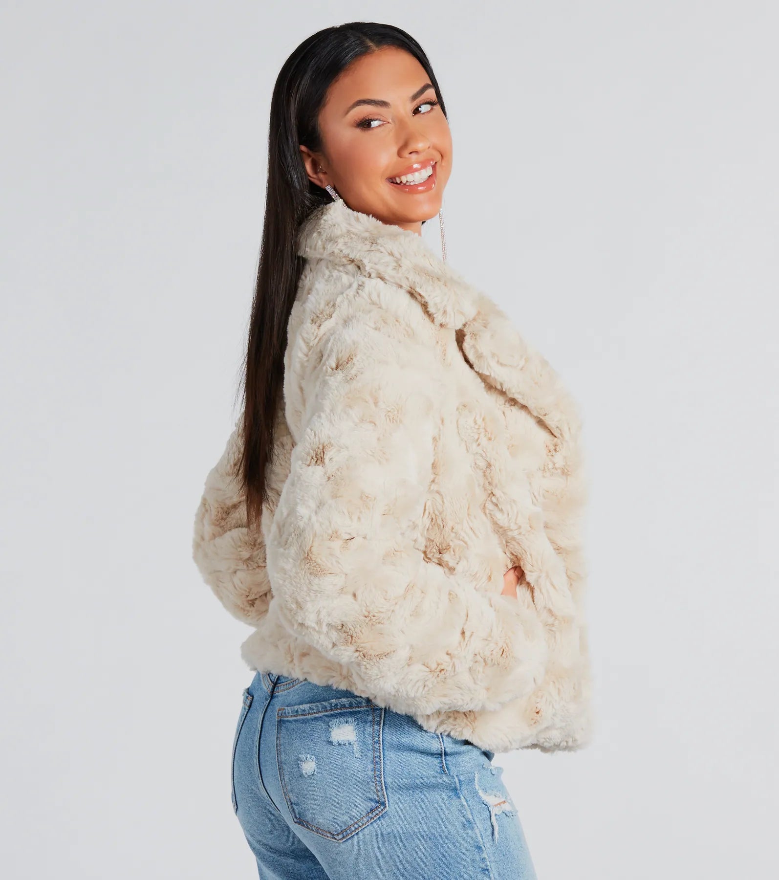 Premium Luxe Faux Fur Coat - Ultimate Winter Style