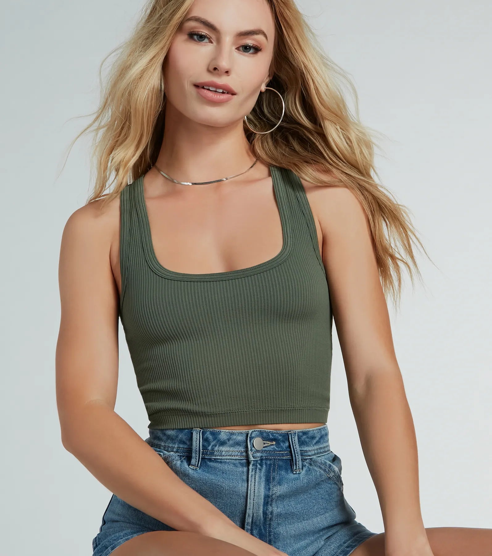 Ultimate Seamless Scoop Neck Crop Tank Top