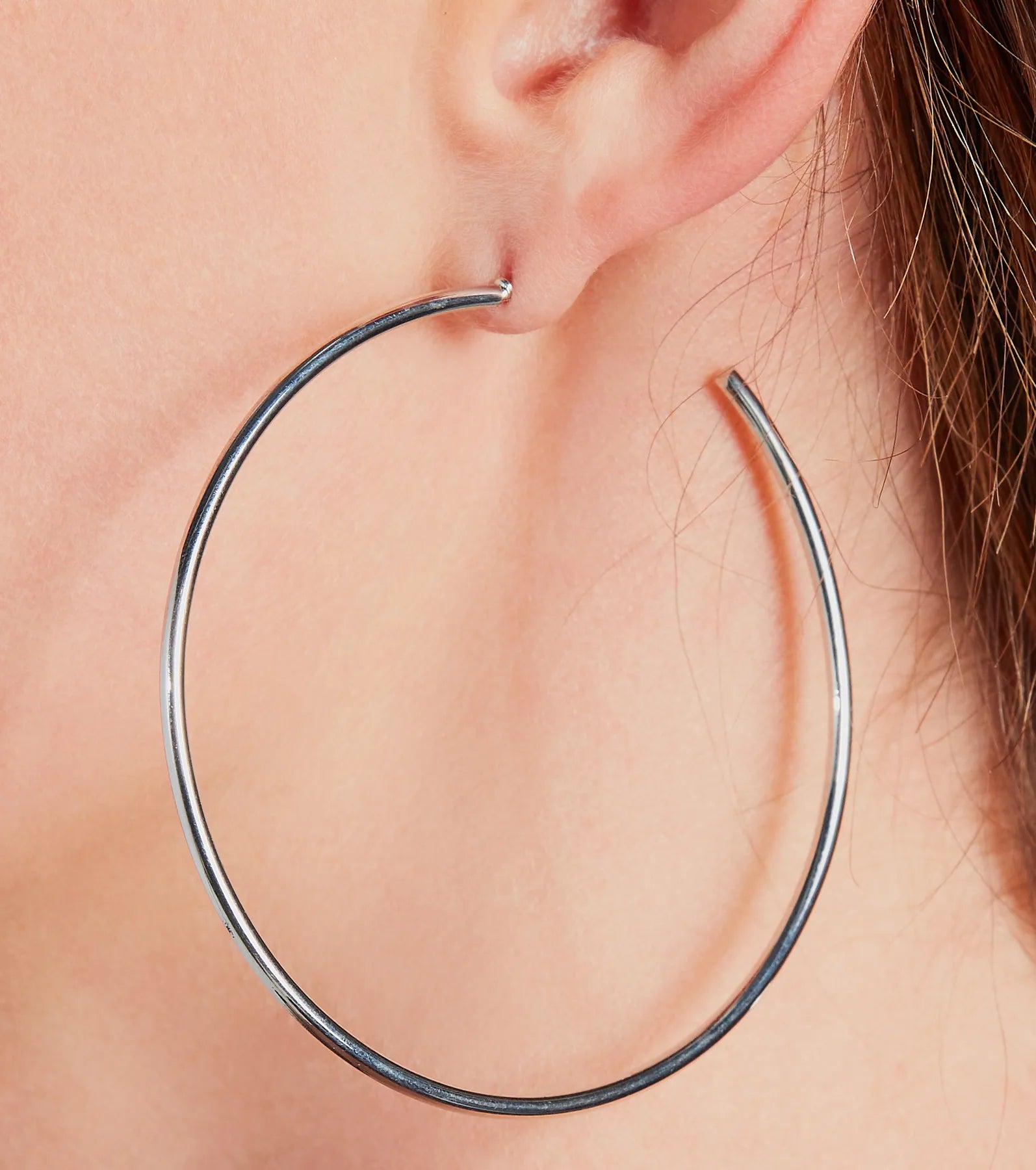 Ultimate Sleek Hoop Earrings - Everyday Elegance