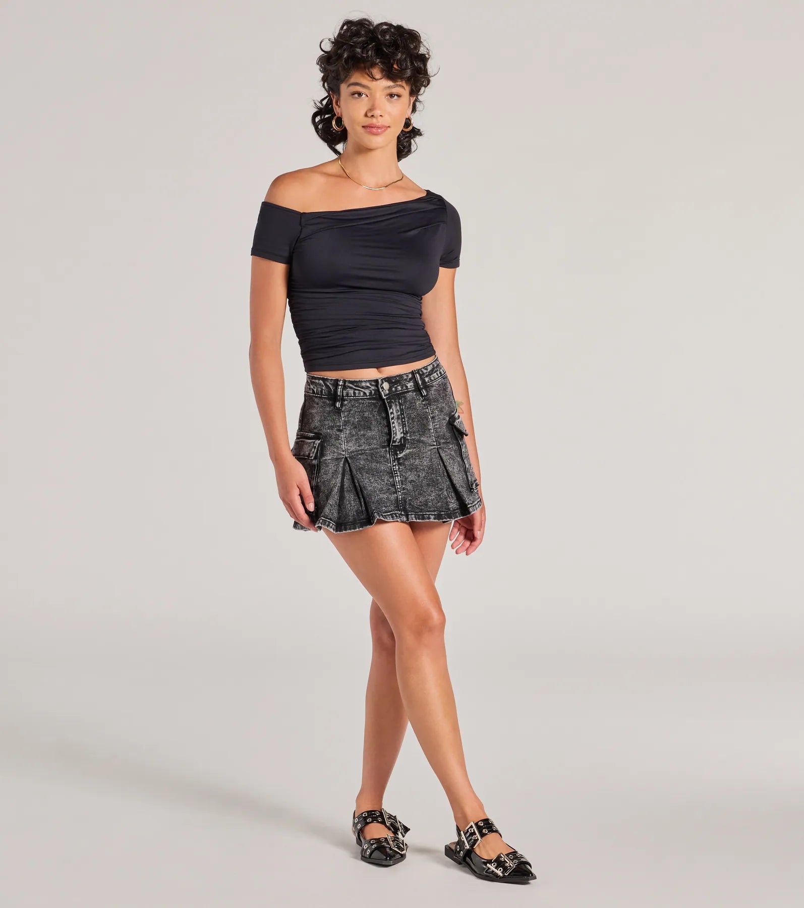 Premium Channel Cute Mid-Rise Pleated Denim Mini Skirt - Upgrade Your Style