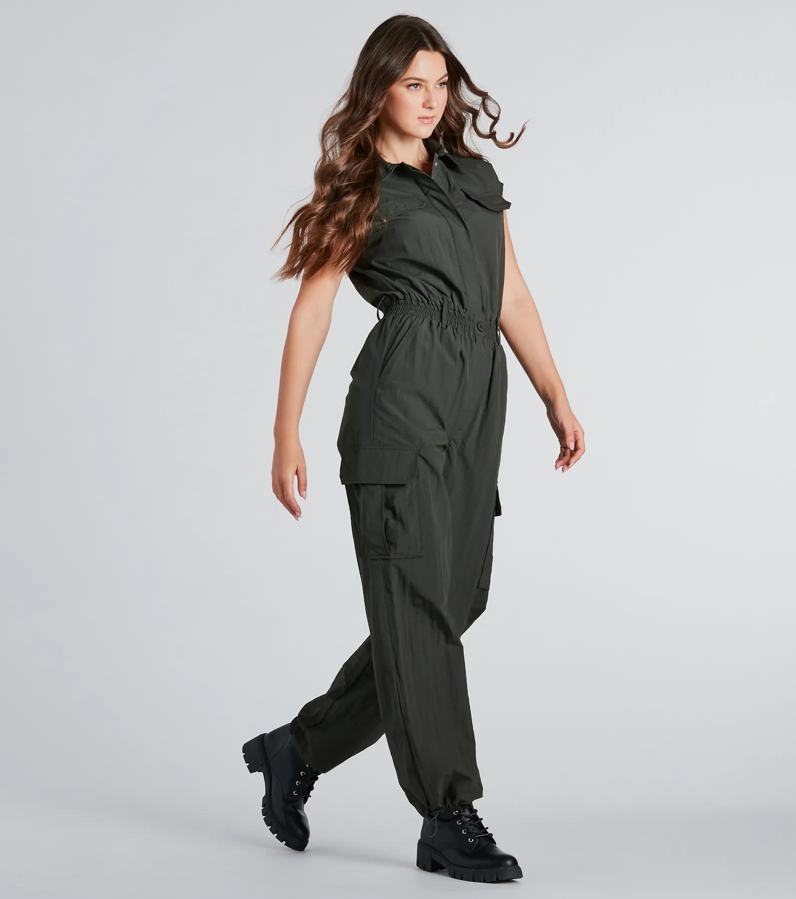 Ultimate Street Style Sleeveless Cargo Jumpsuit - Upgrade Your Look