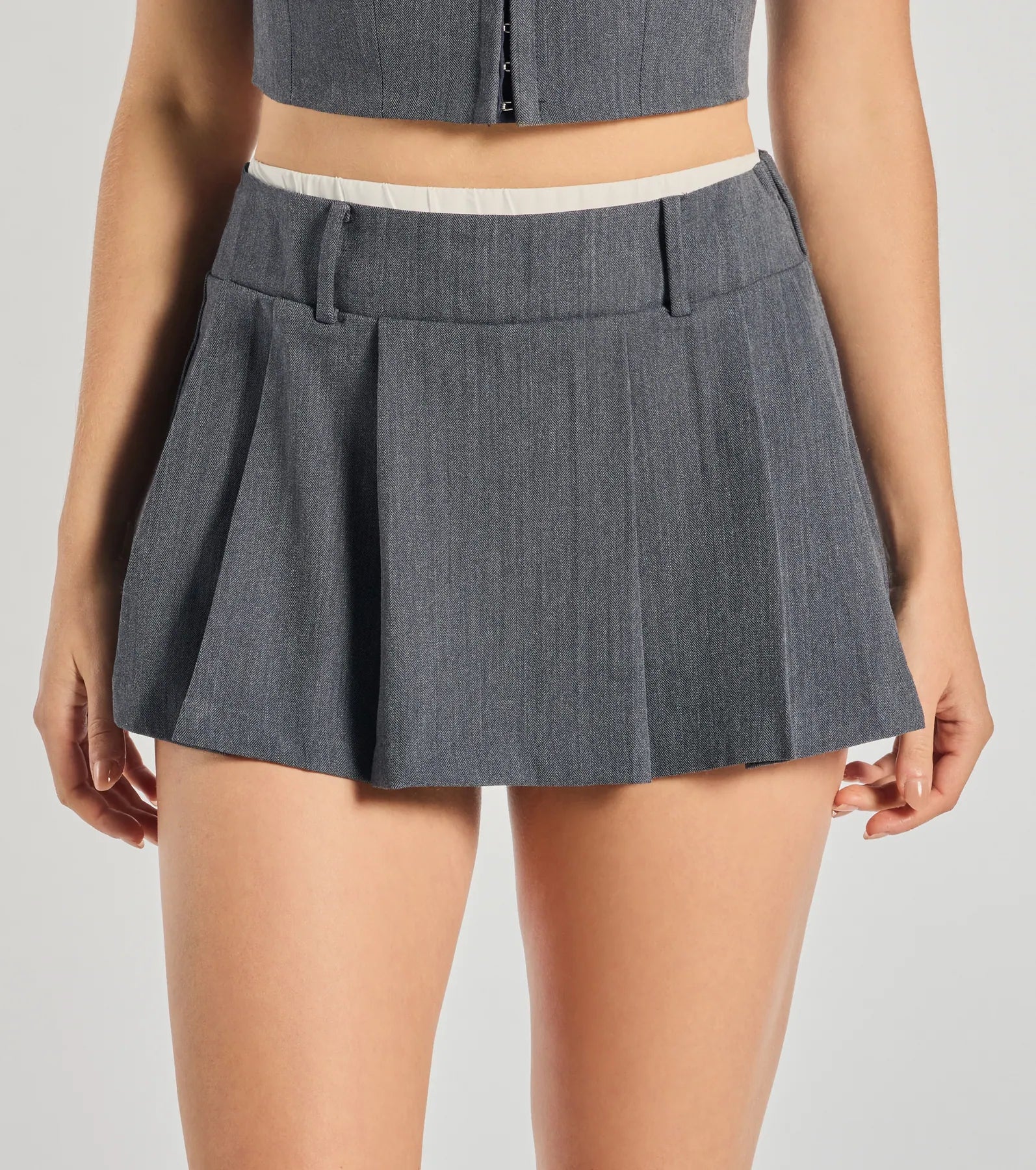 Ultimate Casual Pleated Mini Skort - Premium Style & Comfort