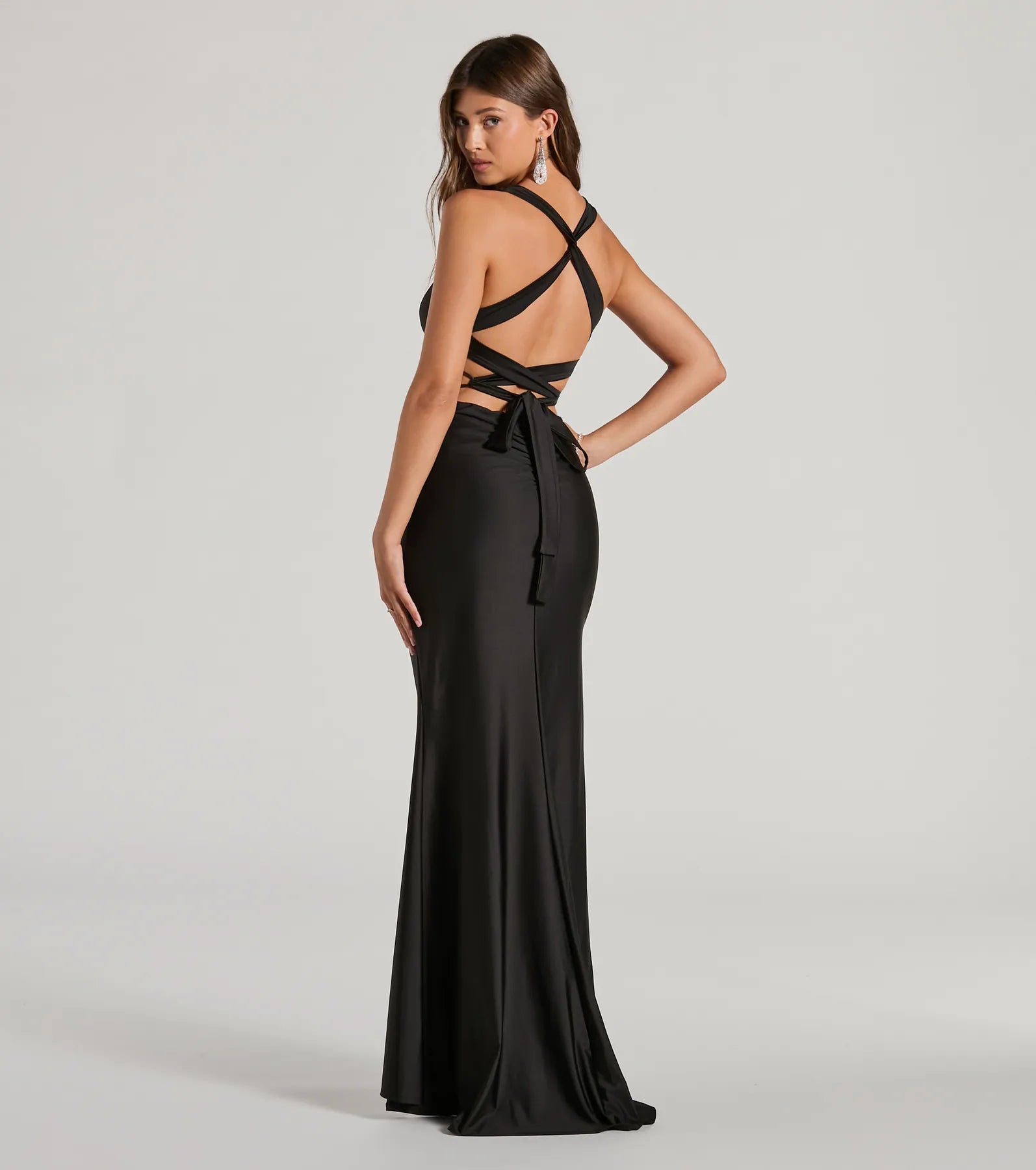 Ultimate Elegance Jianne Lace-Up Back Long Dress