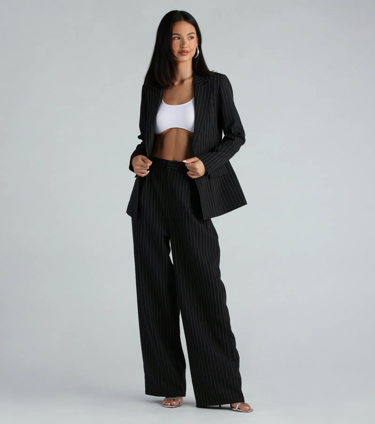 Premium Iconic Vibes Pinstripe Blazer - Ultimate It-Girl Style