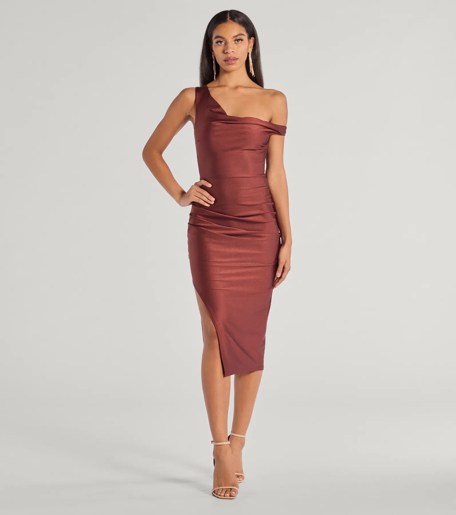 Ultimate Iconic Silhouette Off-Shoulder High Slit Midi Dress