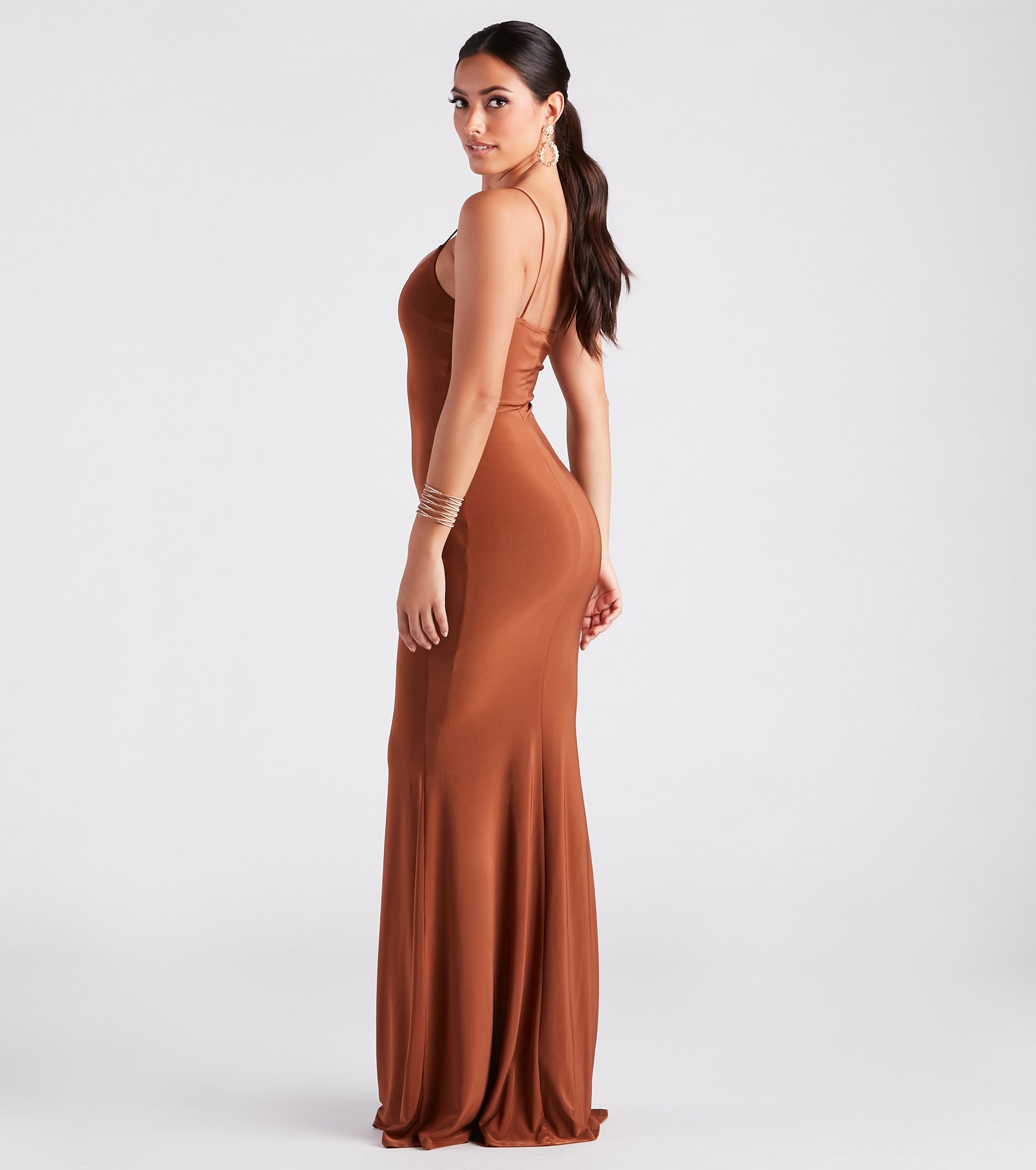 Premium Kaitlyn Square Neck Mermaid Gown - Ultimate Elegance