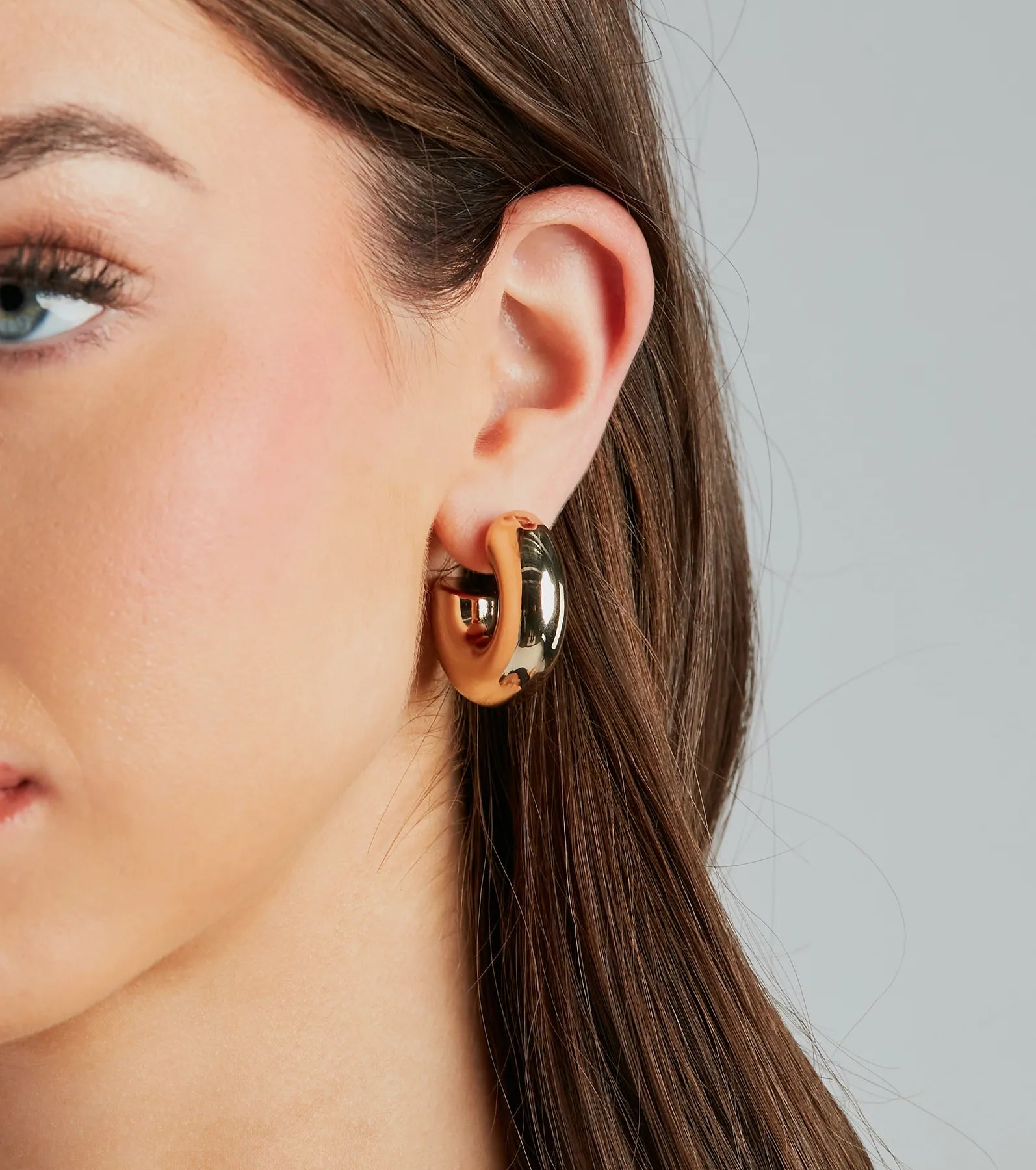 Premium Minimalist Chunky Hoop Earrings - Effortless Style