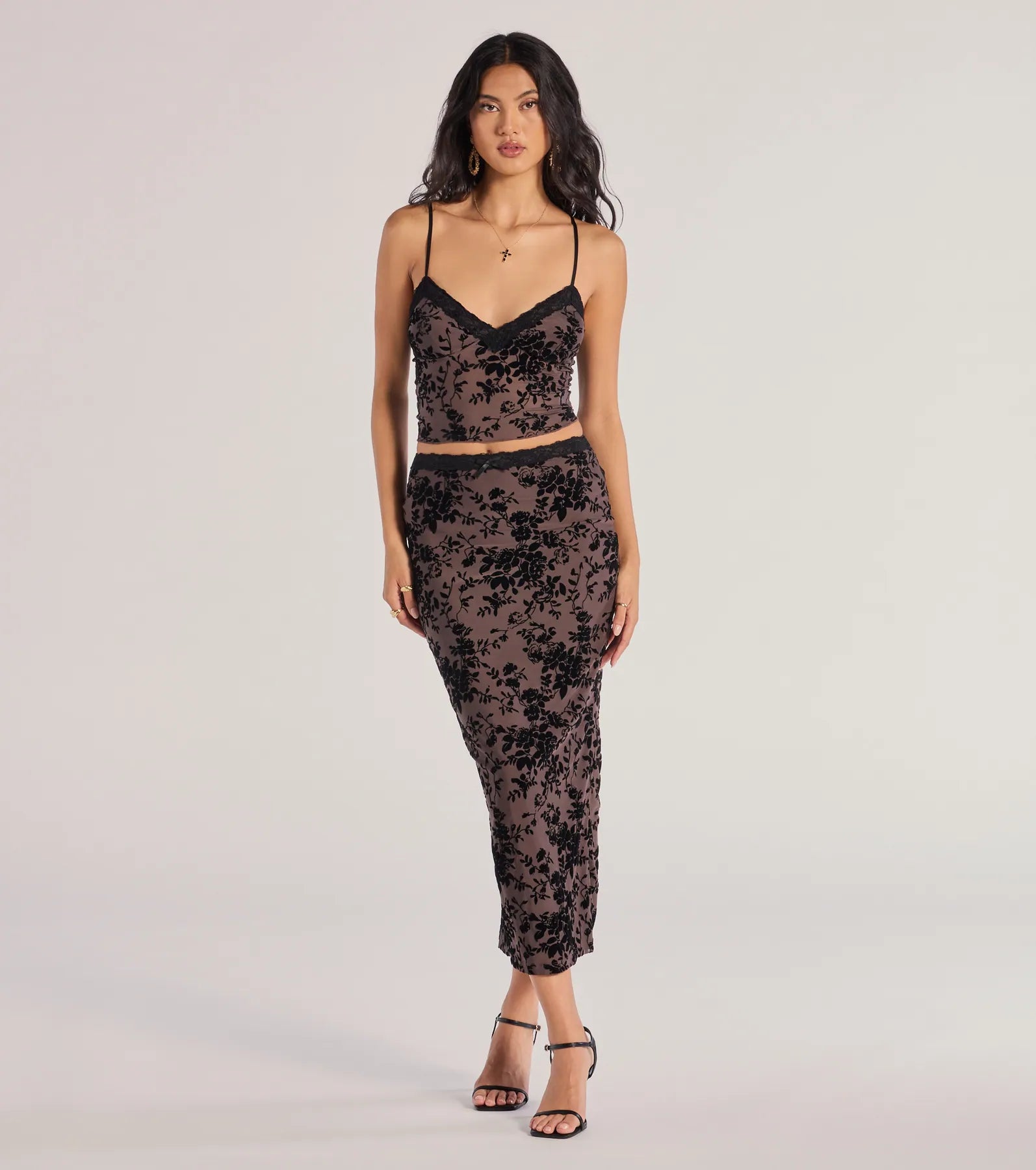 Premium Luxe Touch Flocked Velvet Crop Top - Ultimate Style Upgrade