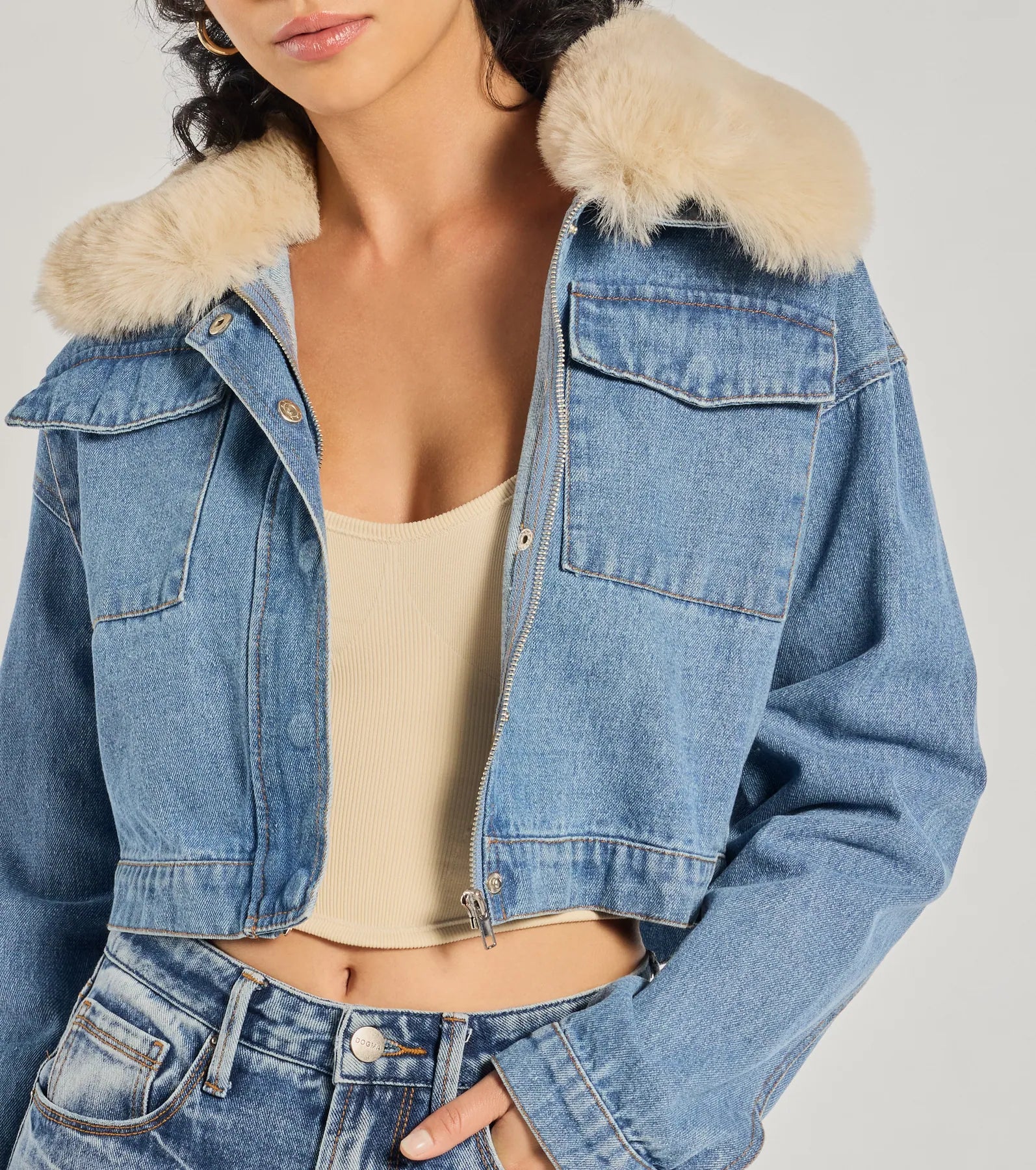 Premium Casual Faux Fur Denim Jacket - Trendsetter Edition