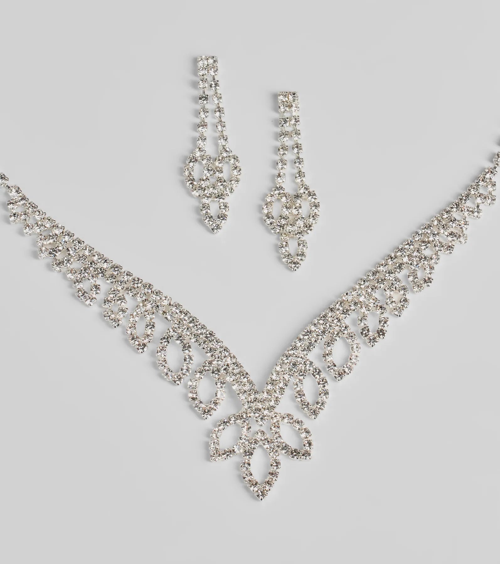 Premium Glamour Rhinestone Jewelry Set: Necklace & Earrings