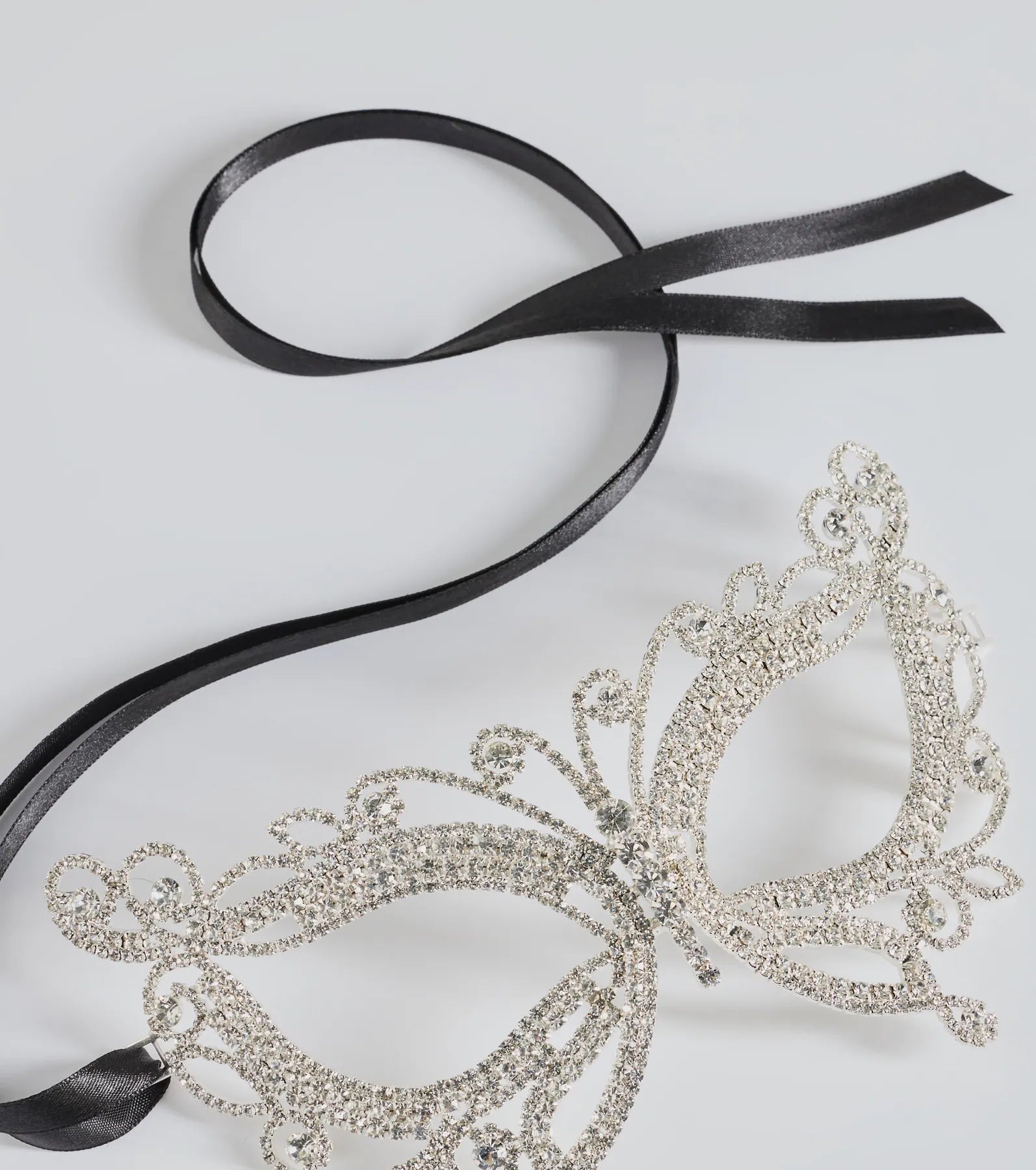 Premium Rhinestone Butterfly Masquerade Mask - Ultimate Party Accessory