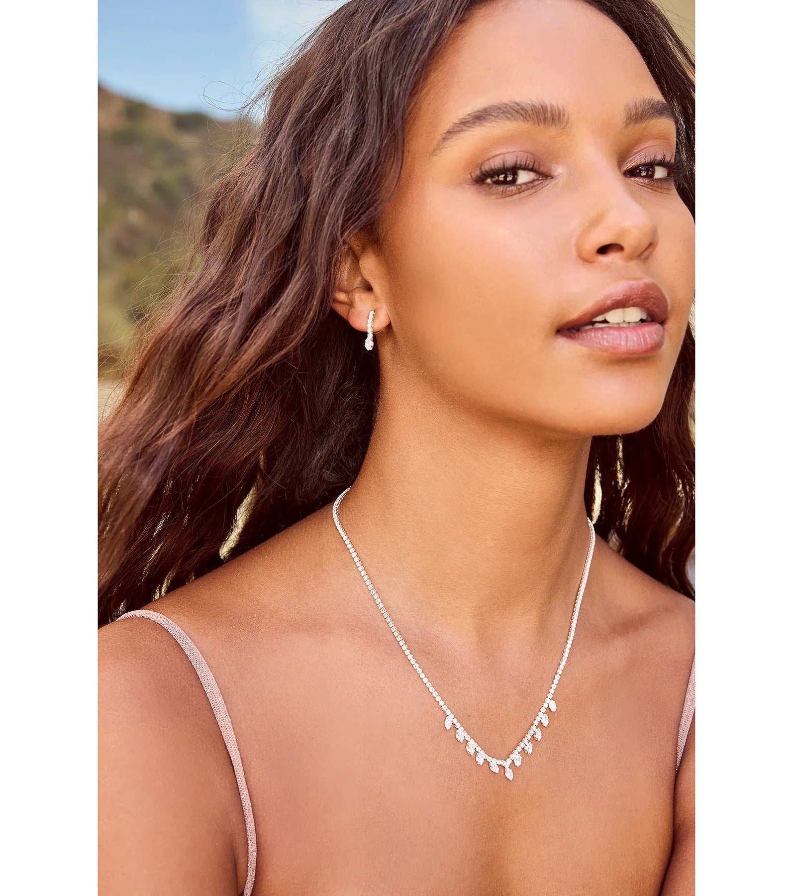 Premium Enchant Me Jewelry Set - Necklace & Earrings